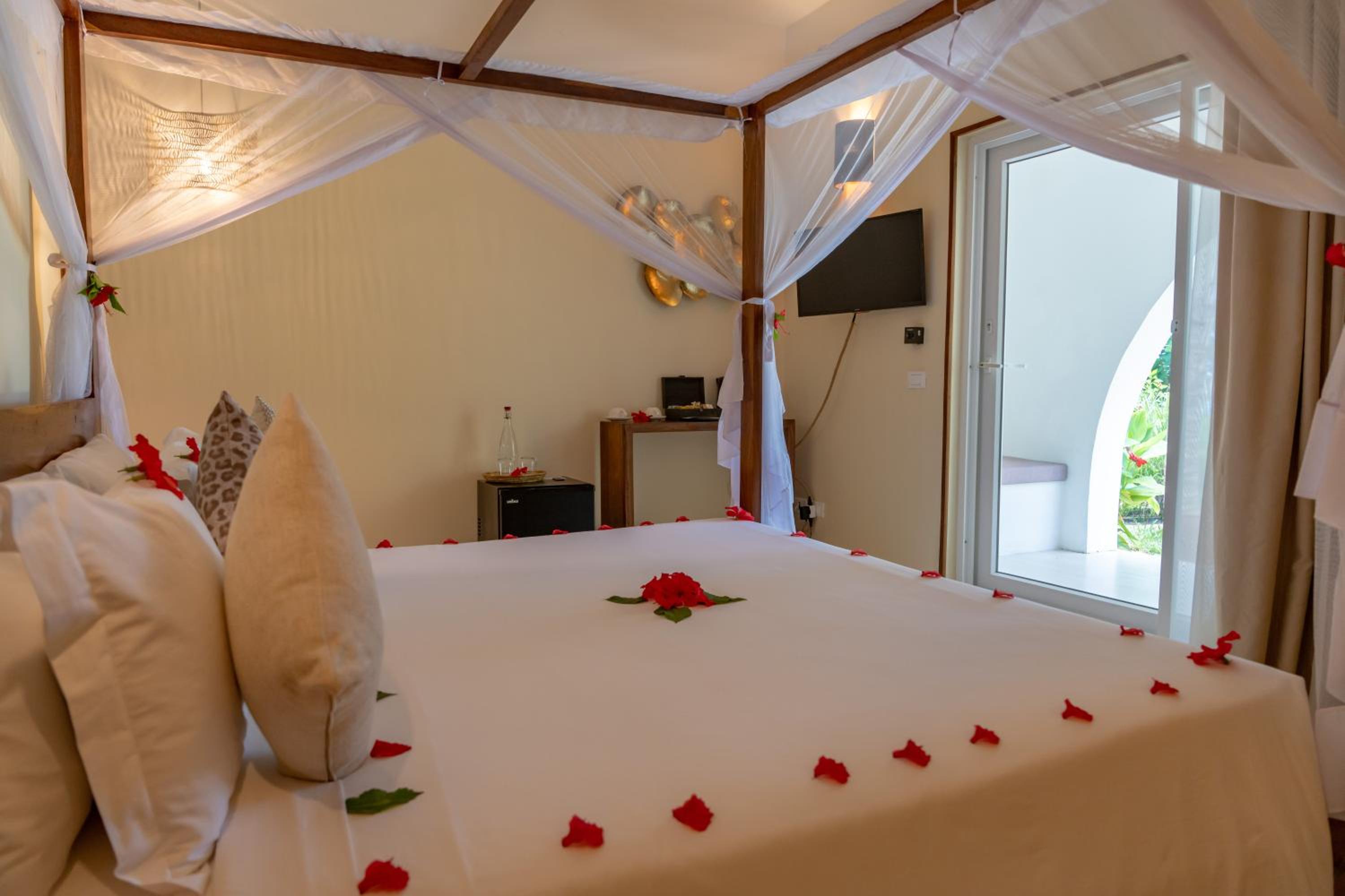 Garden Beach Front Double Room - Photo 5