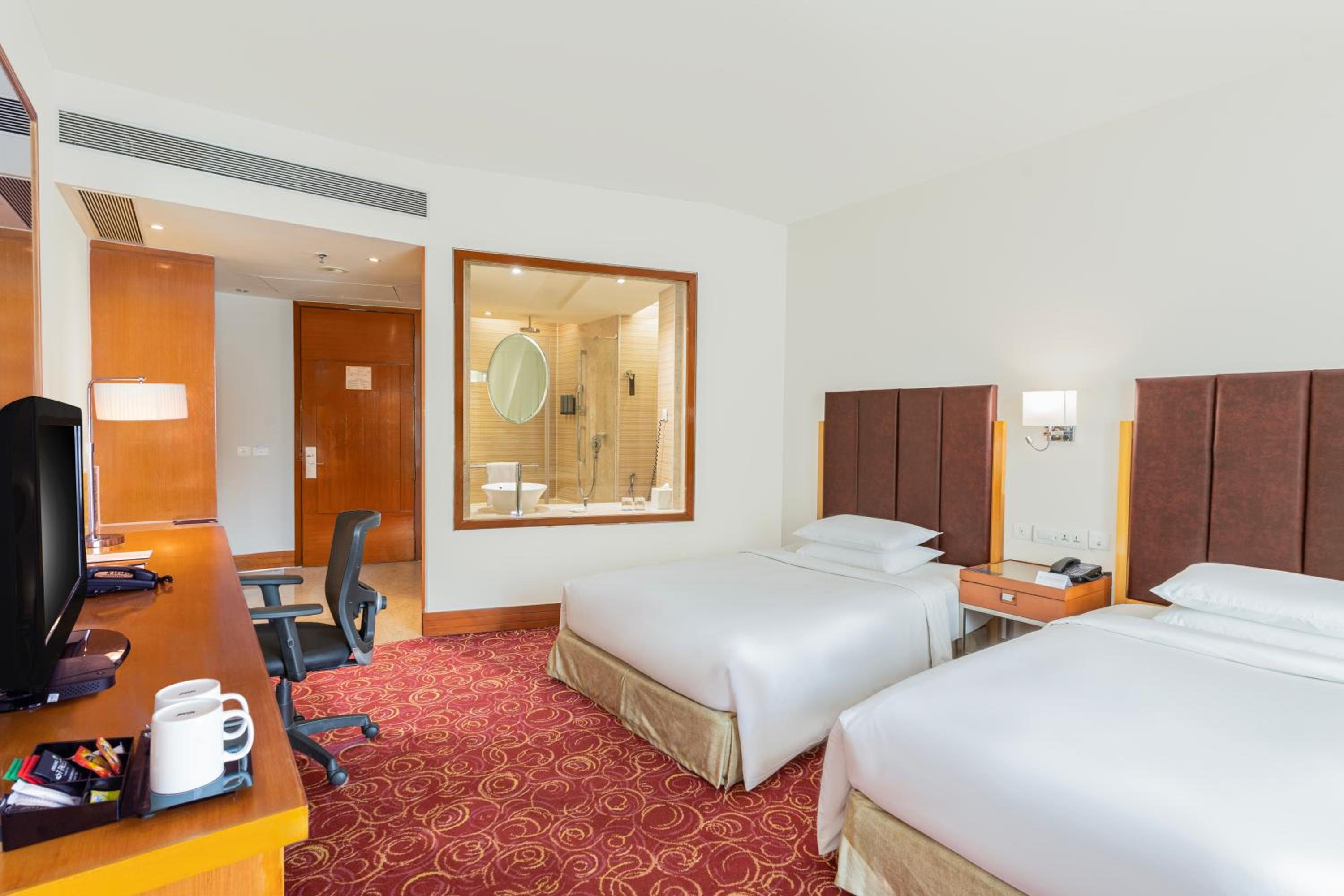 Executive Deluxe Twin Room Executive Deluxe Twin Room
