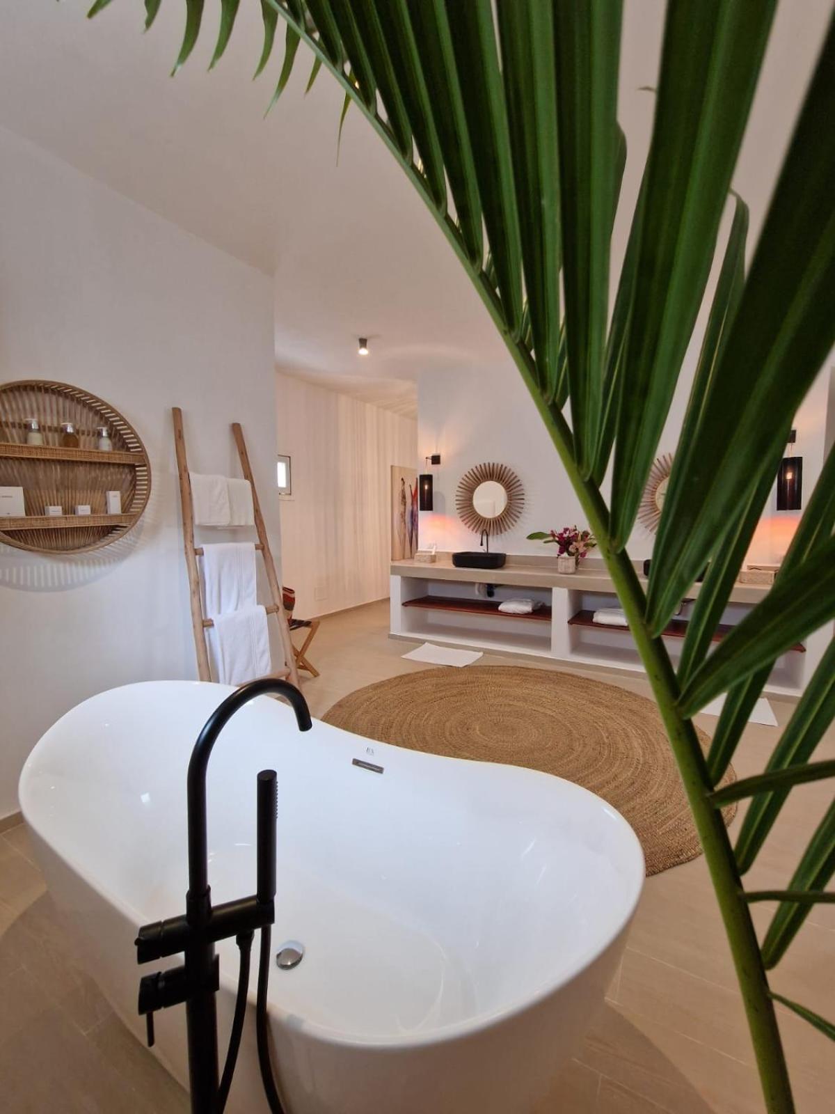 Garden Ocean View with Private Pool - Photo 7