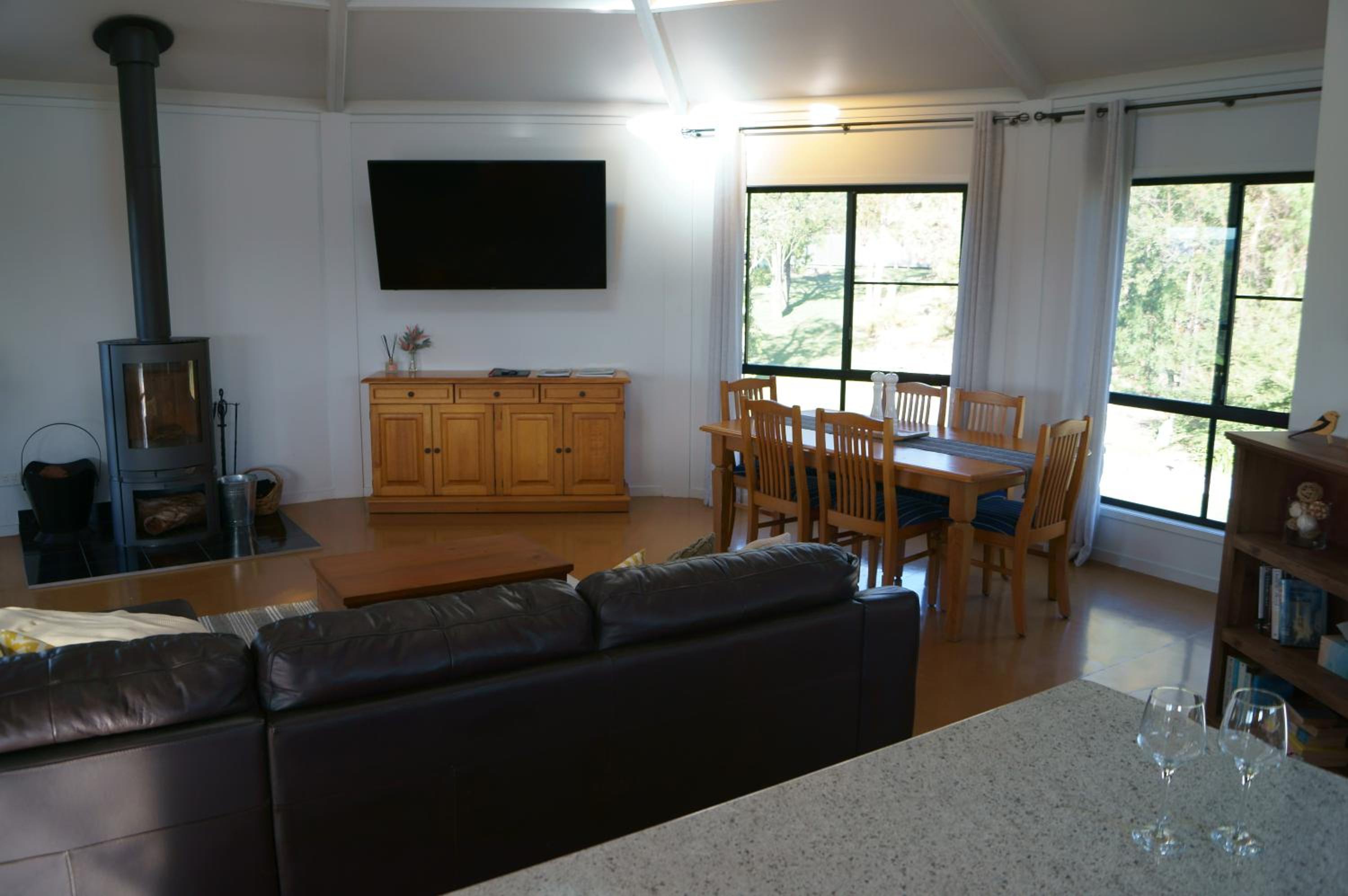 Three-Bedroom House photo 1