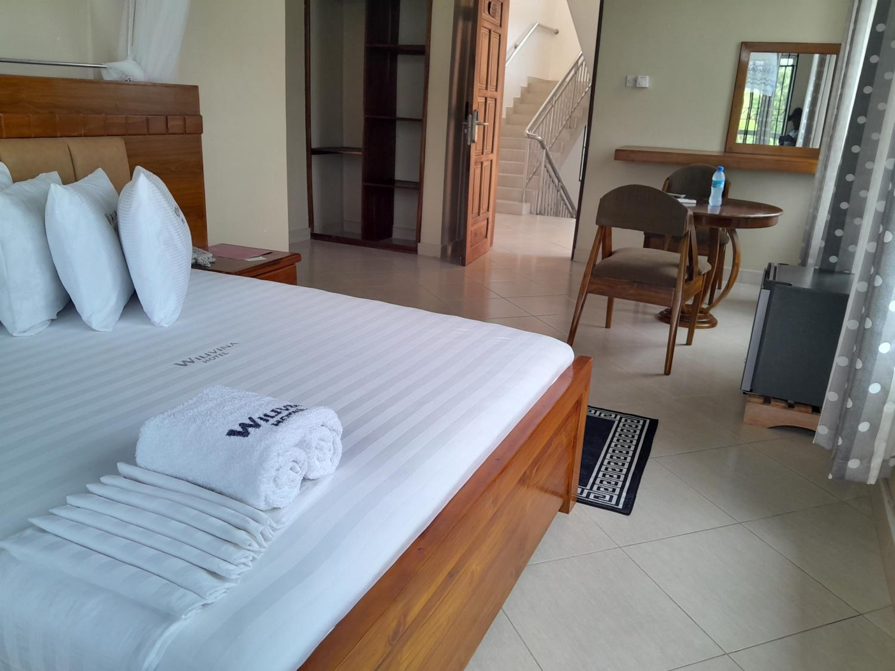 Standard Double Room - Photo 65