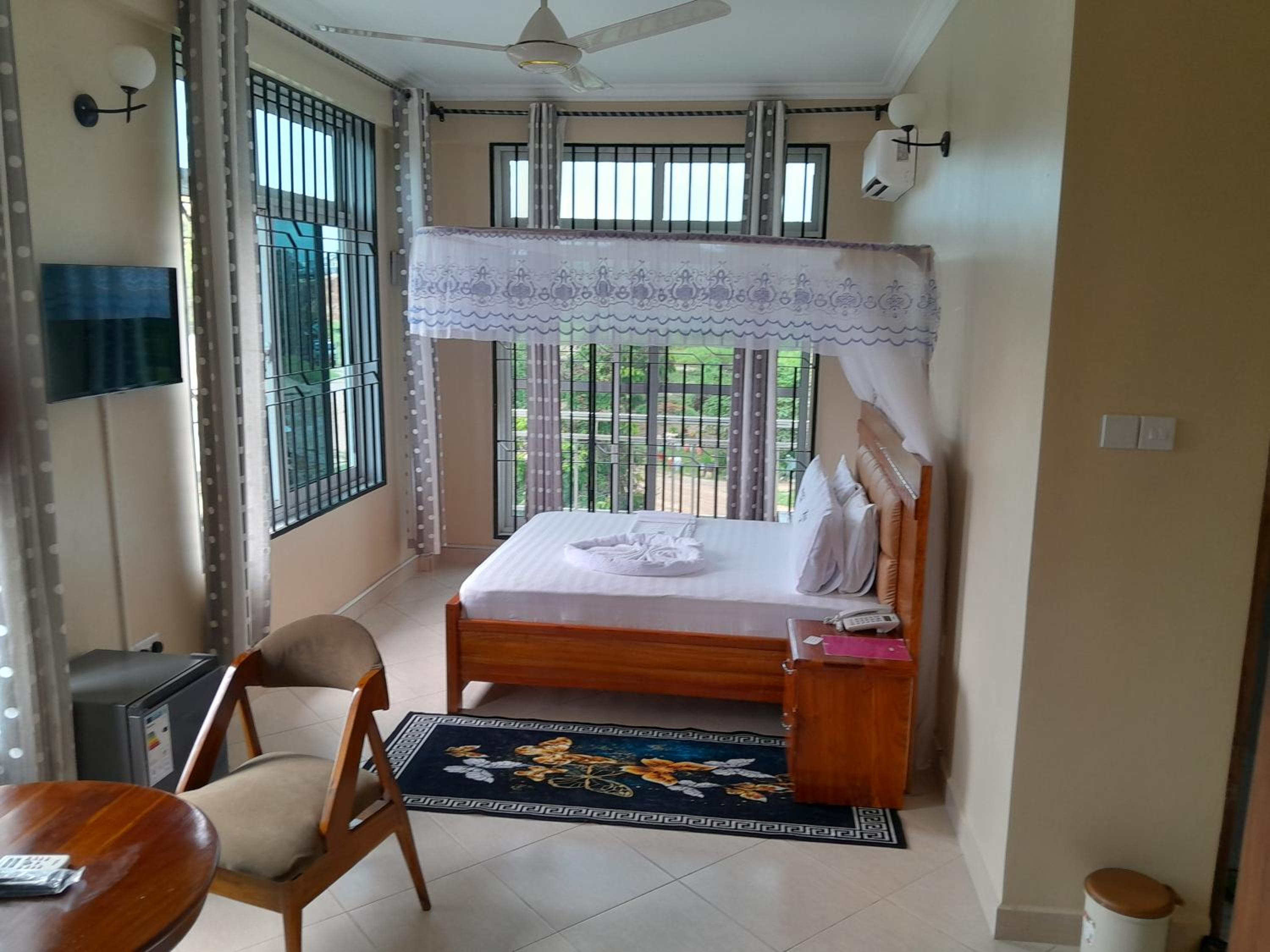 Deluxe Double Room - Photo 89