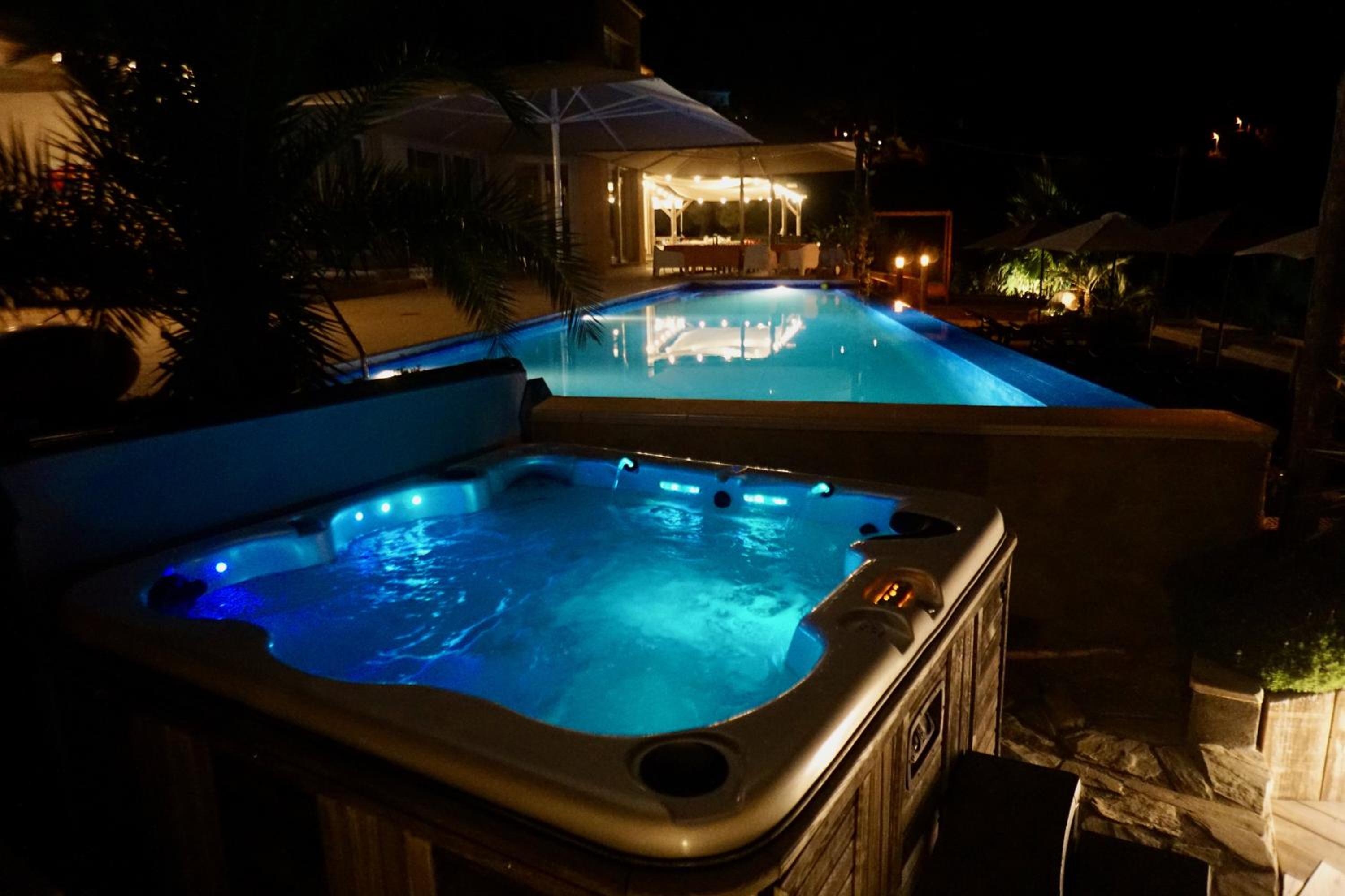 Villa photo 2