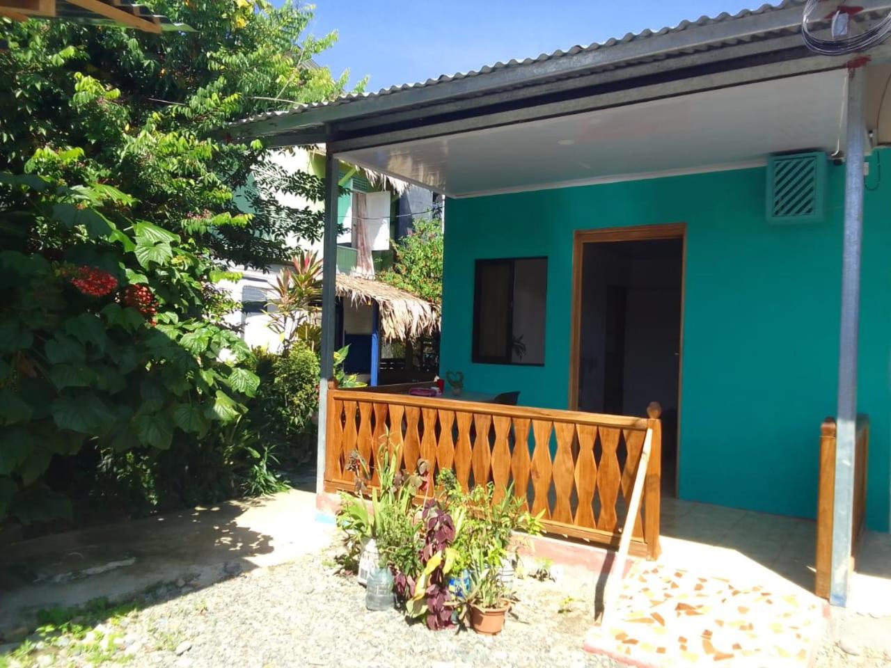 Triple Room with Private Bathroom photo 2