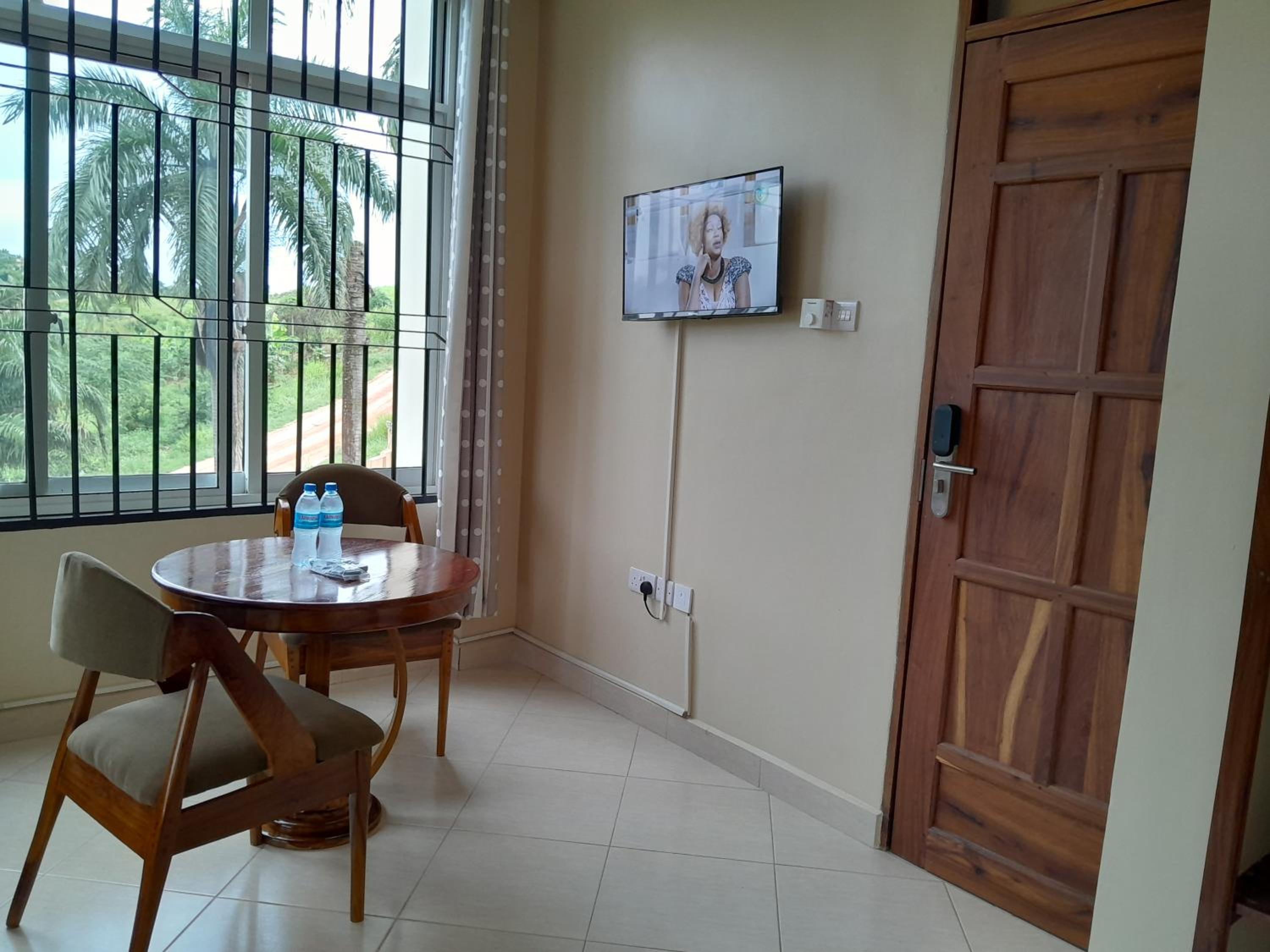 Standard Double Room - Photo 76
