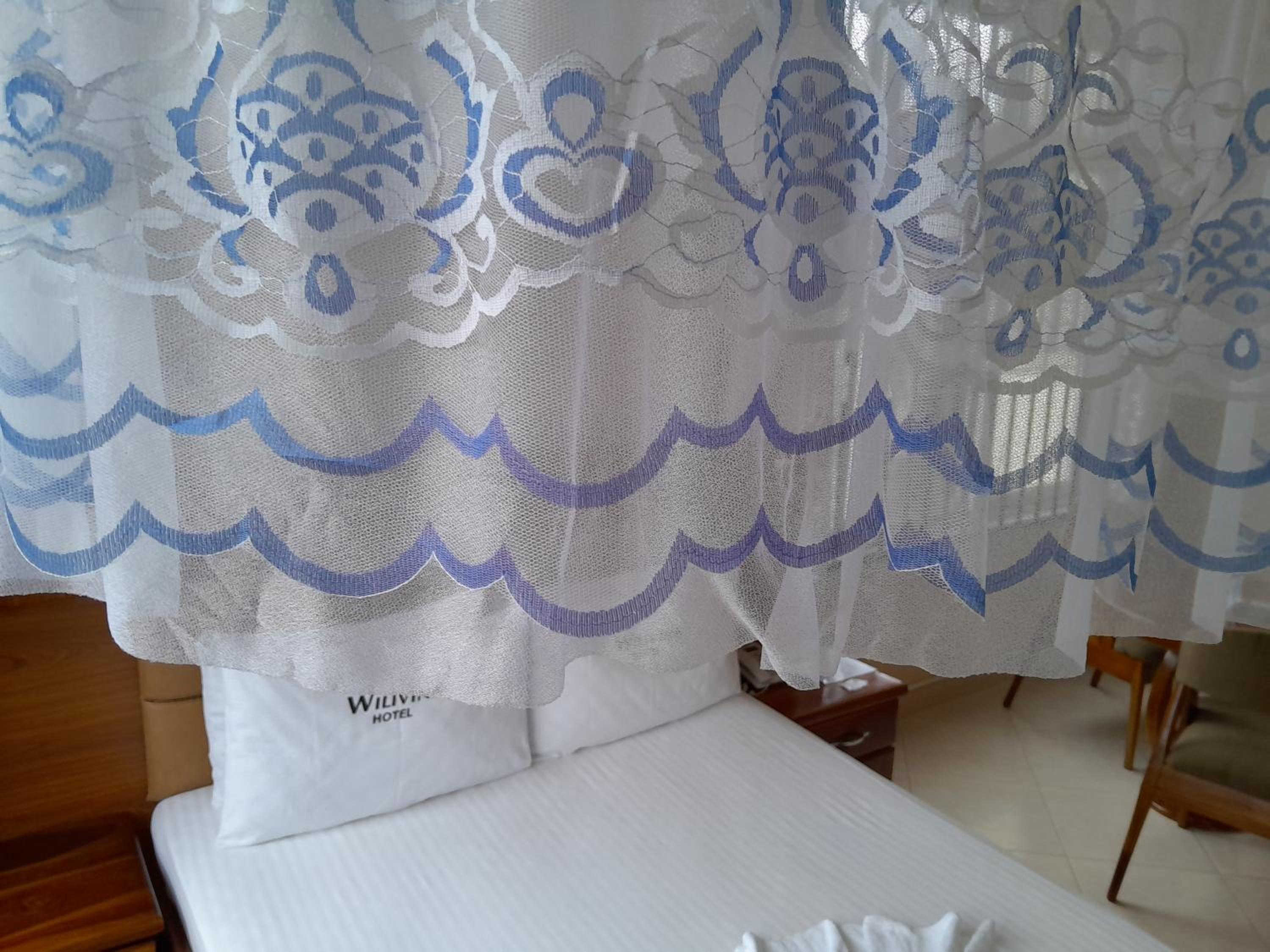 Standard Double Room - Photo 49