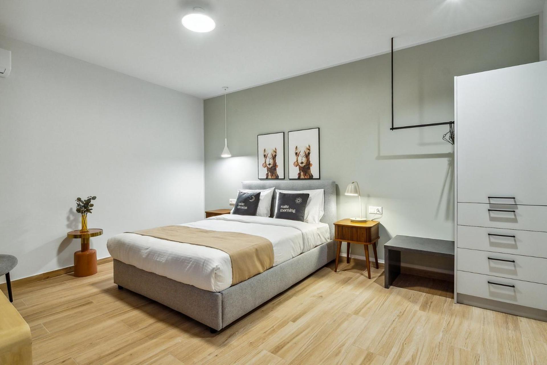 One-Bedroom Apartment with sofa bed photo 3