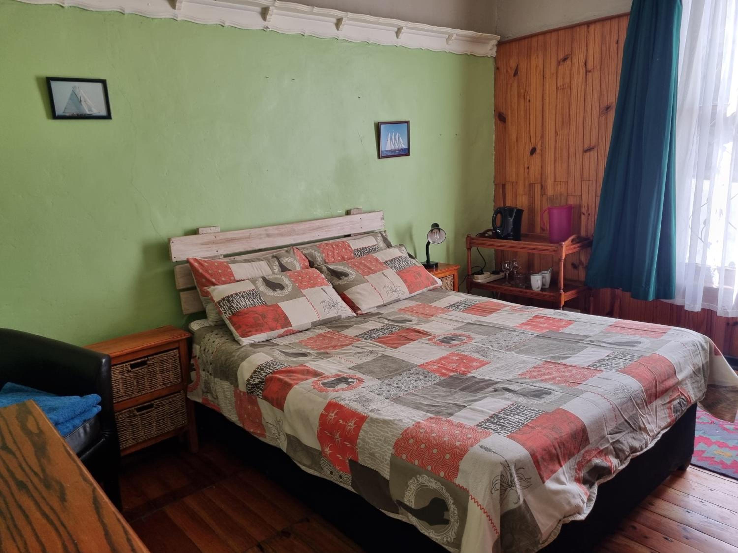 Budget Double Room photo 2