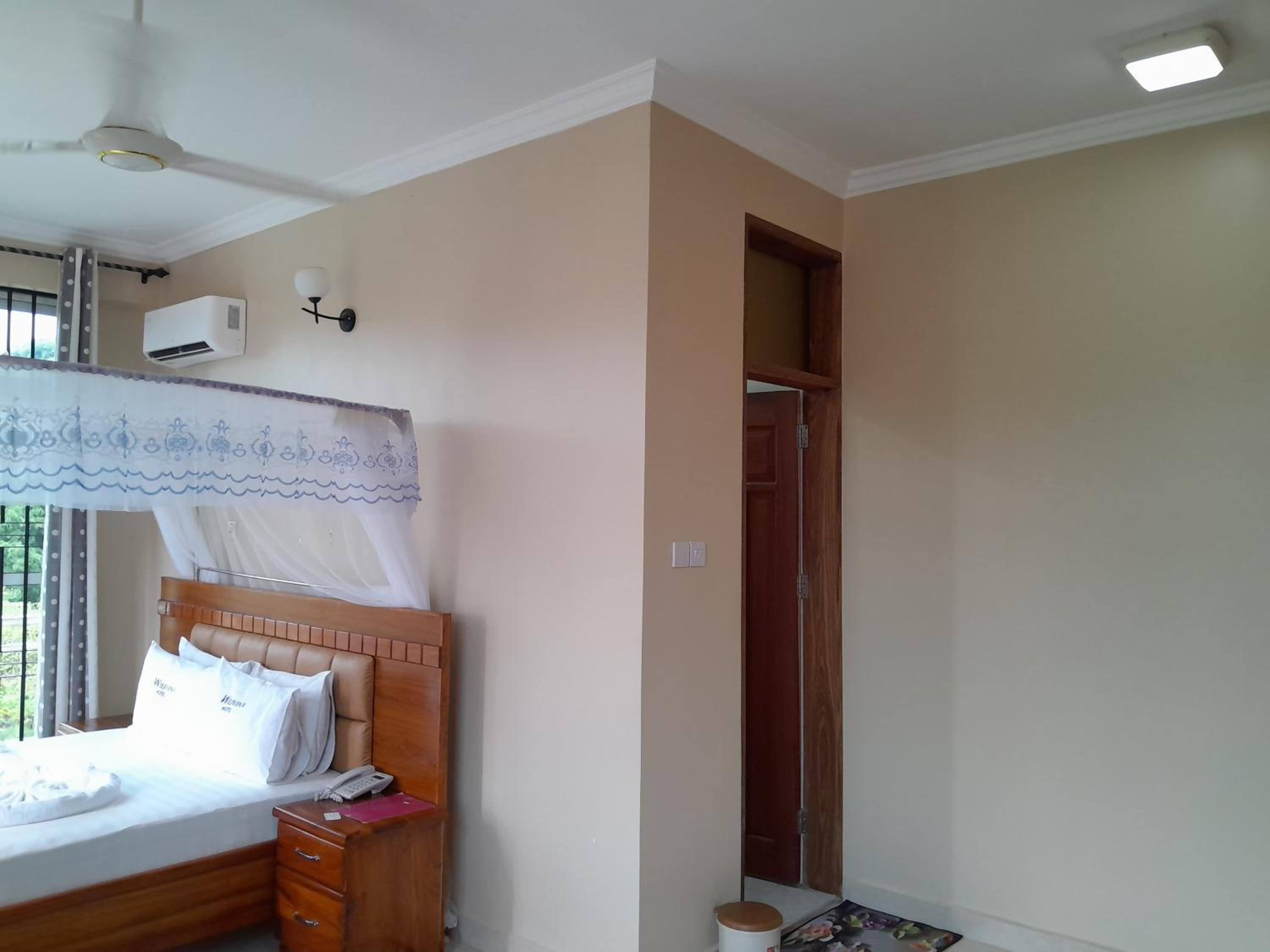 Standard Double Room - Photo 38
