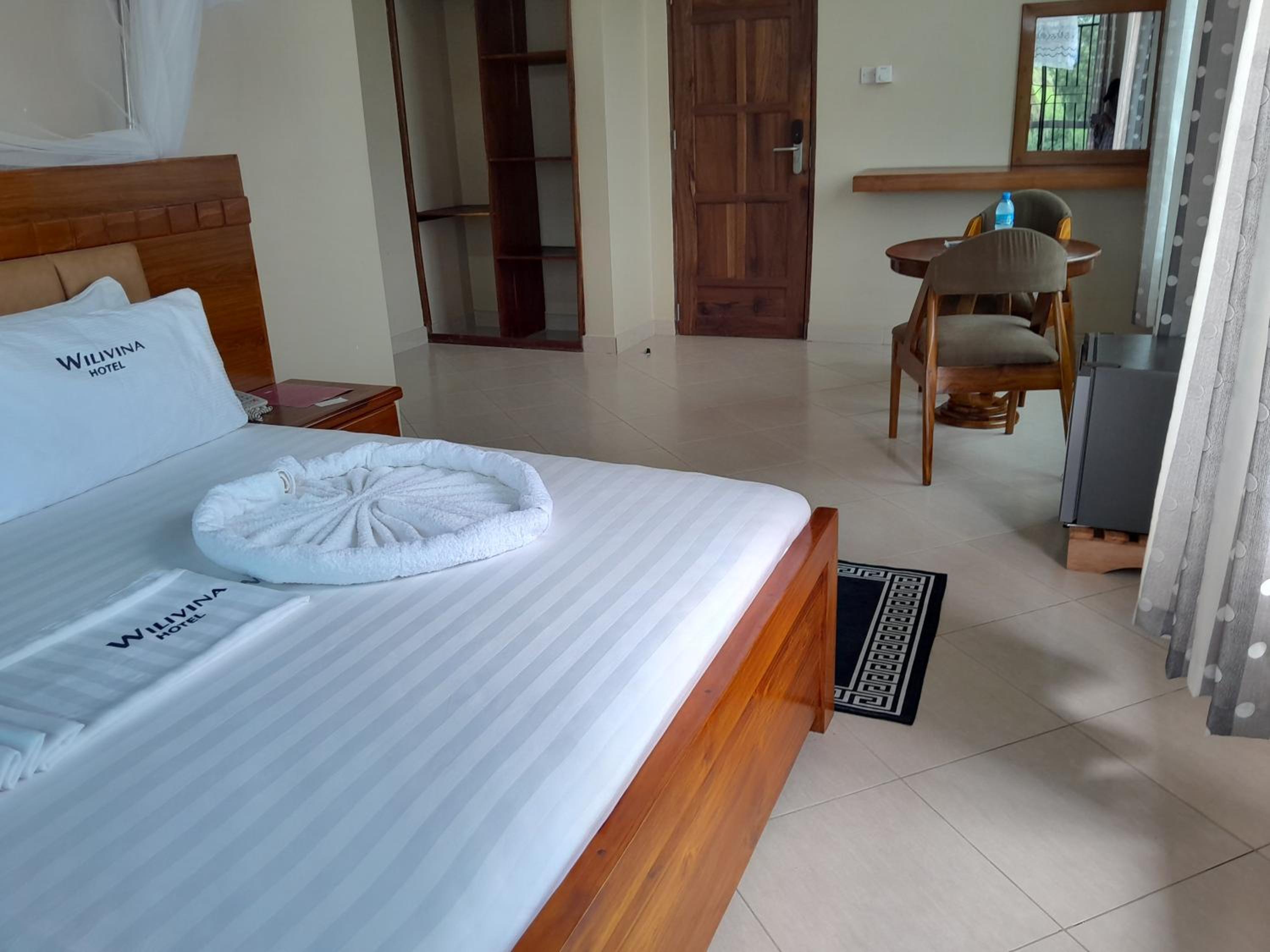 Deluxe Double Room - Photo 38