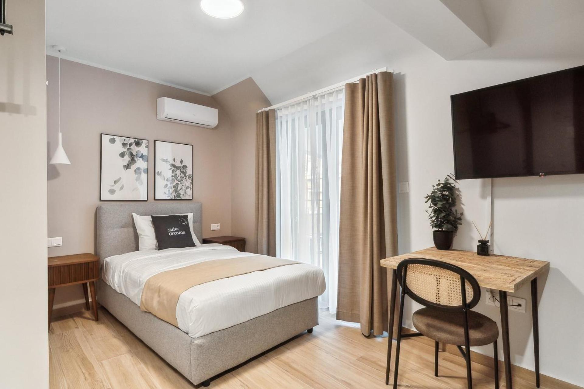 Single Studio with balcony photo 1