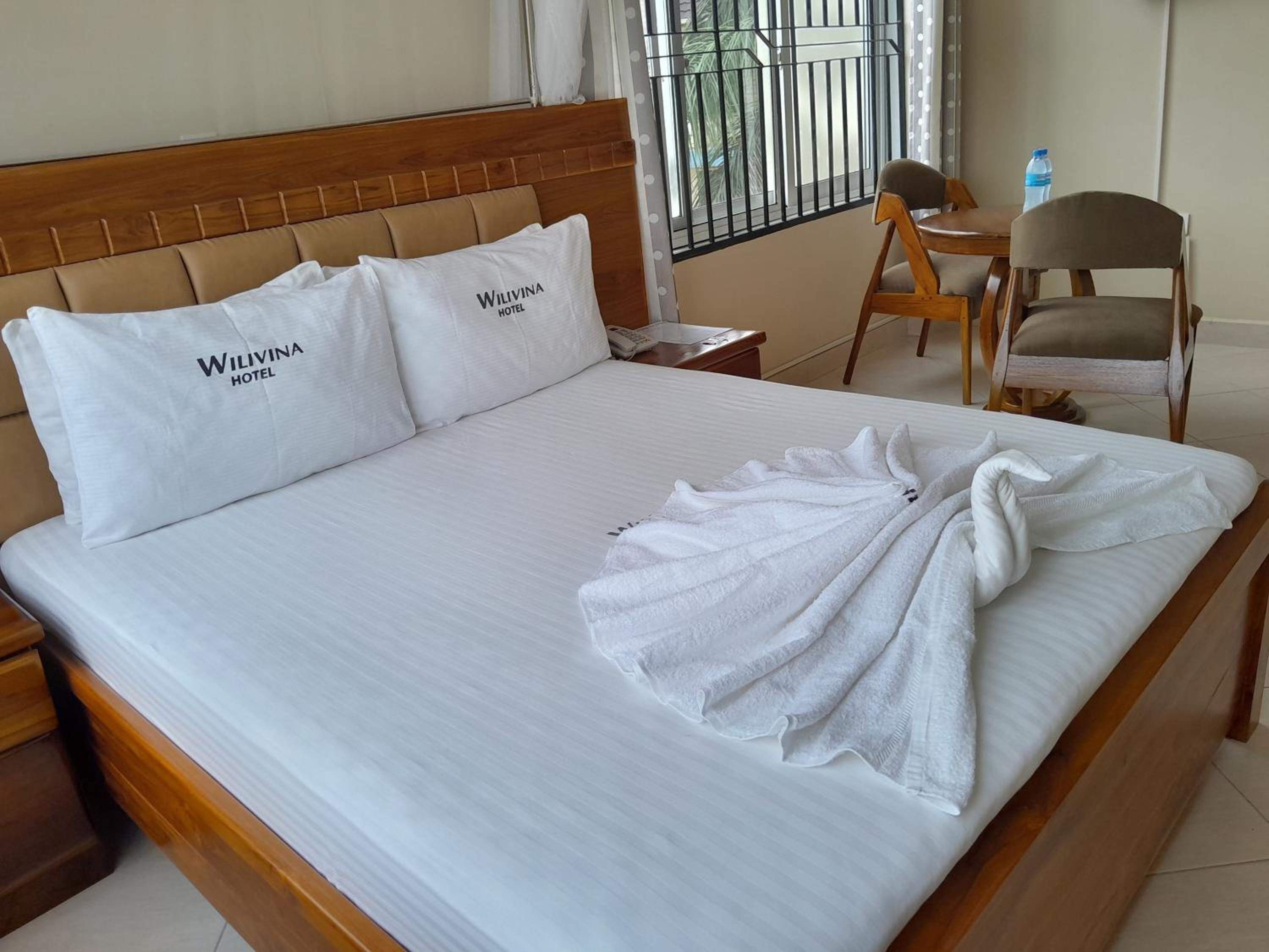 Standard Double Room - Photo 73