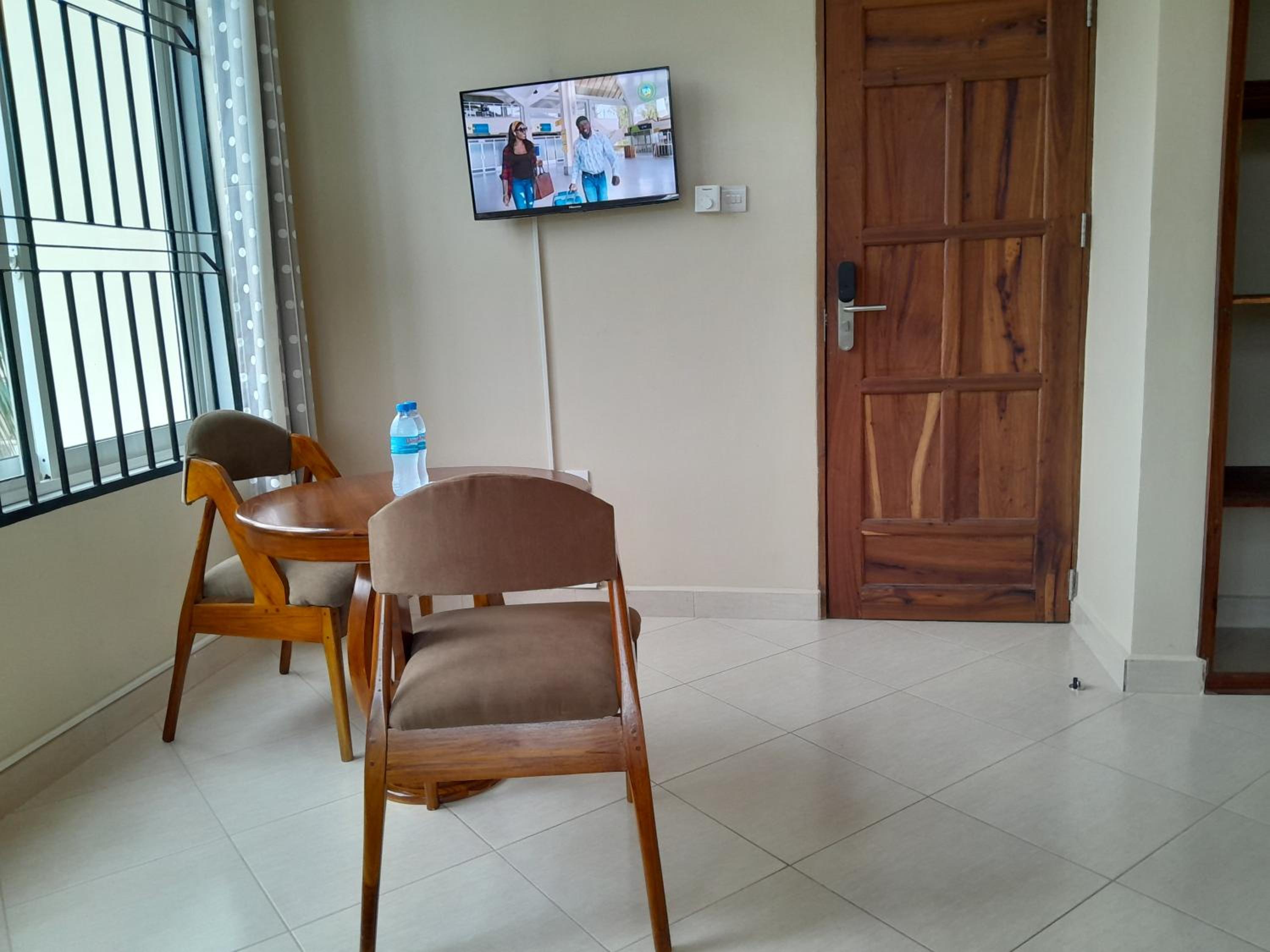 Standard Double Room - Photo 77