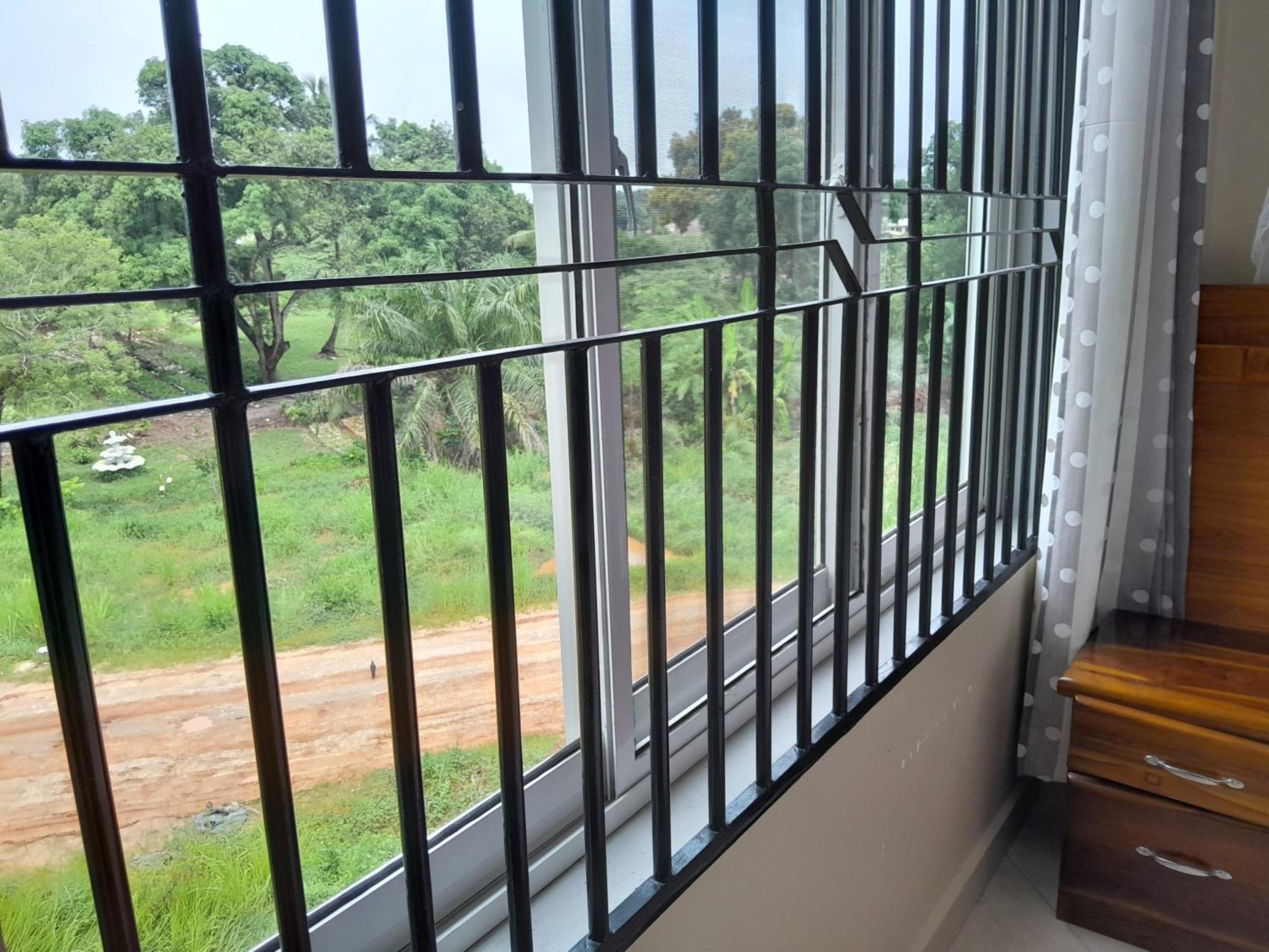 Standard Double Room - Photo 9