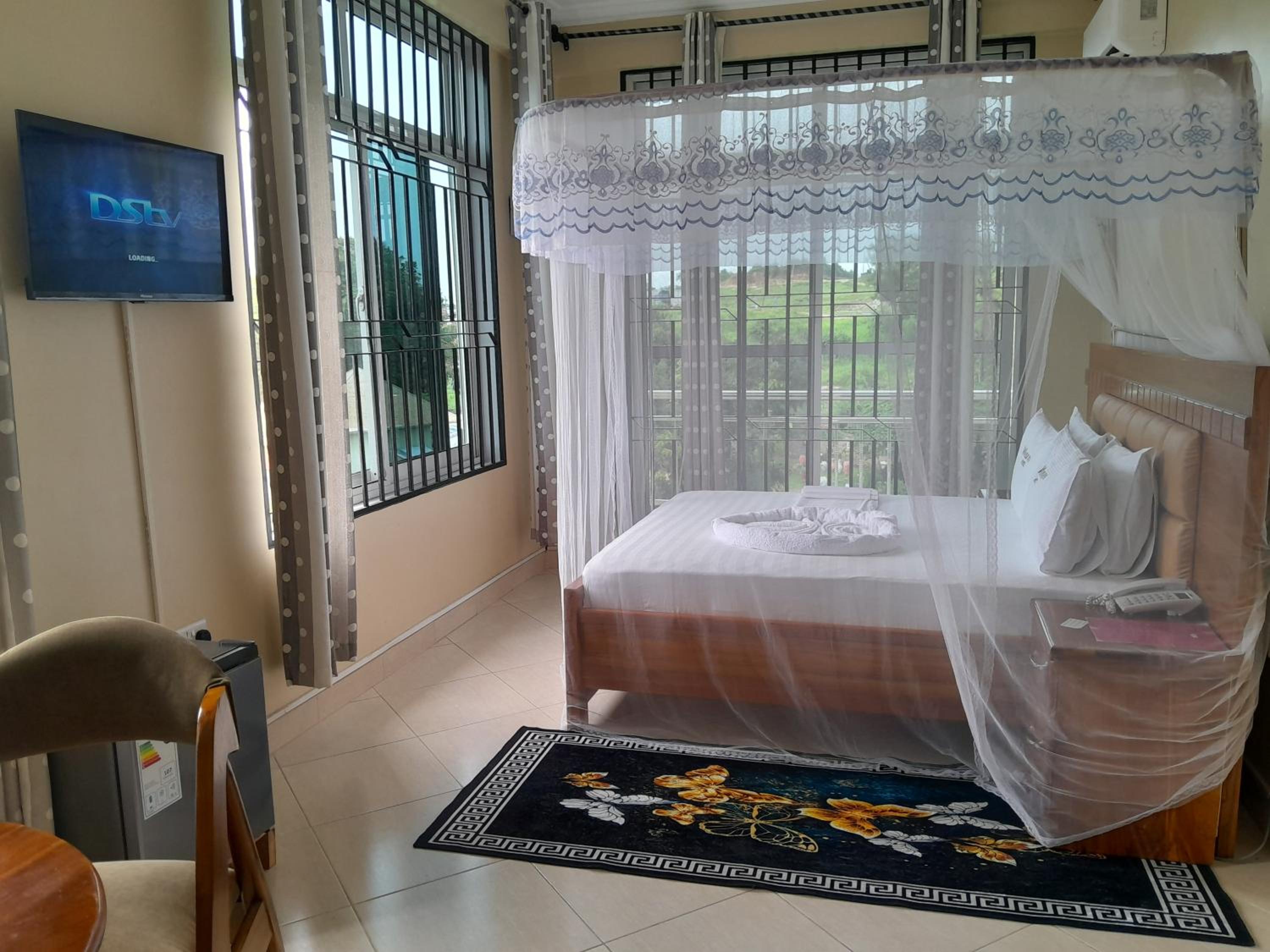 Deluxe Double Room - Photo 54
