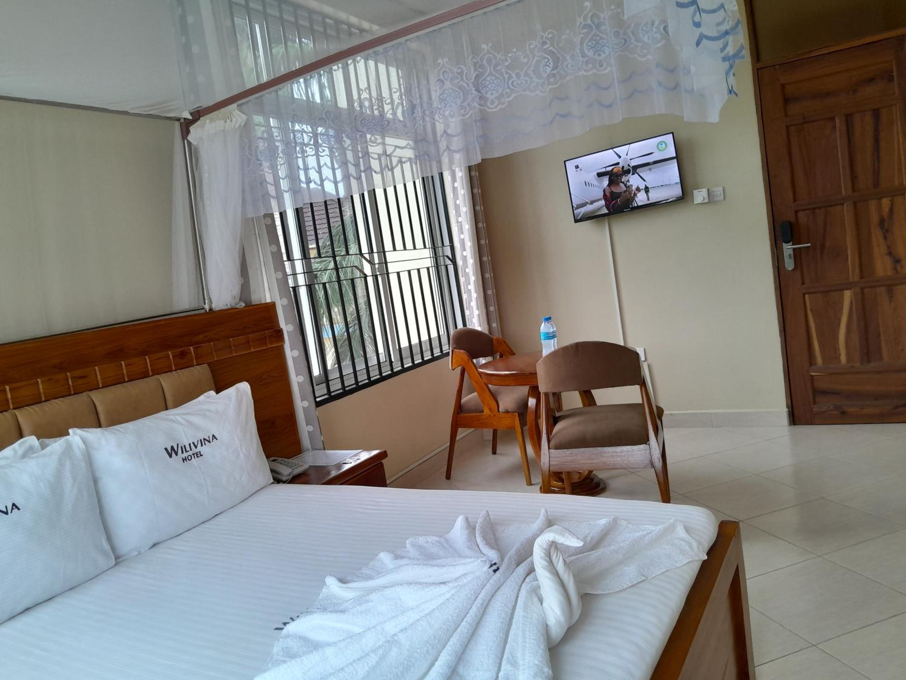 Standard Double Room - Photo 20