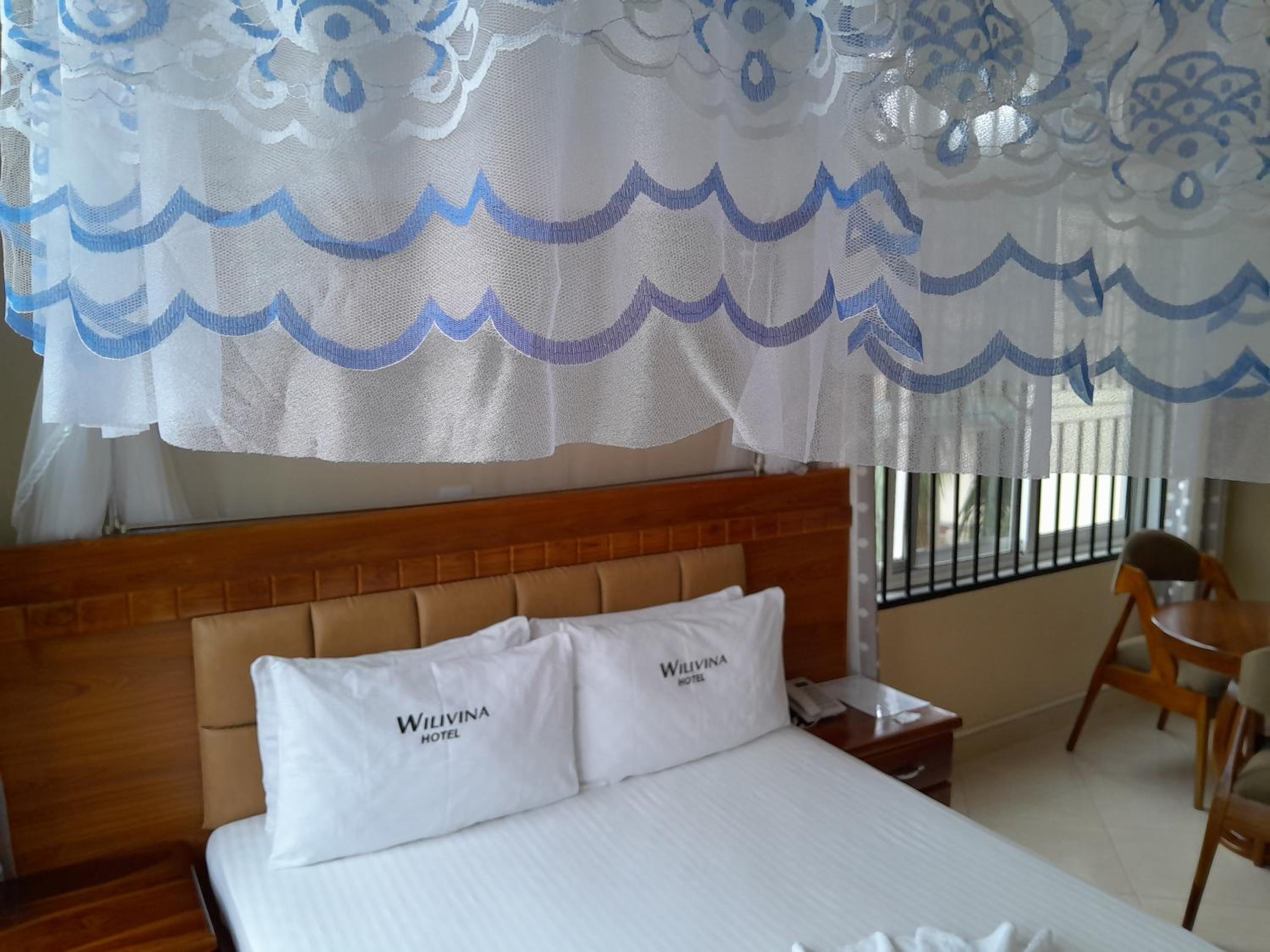 Standard Double Room - Photo 24