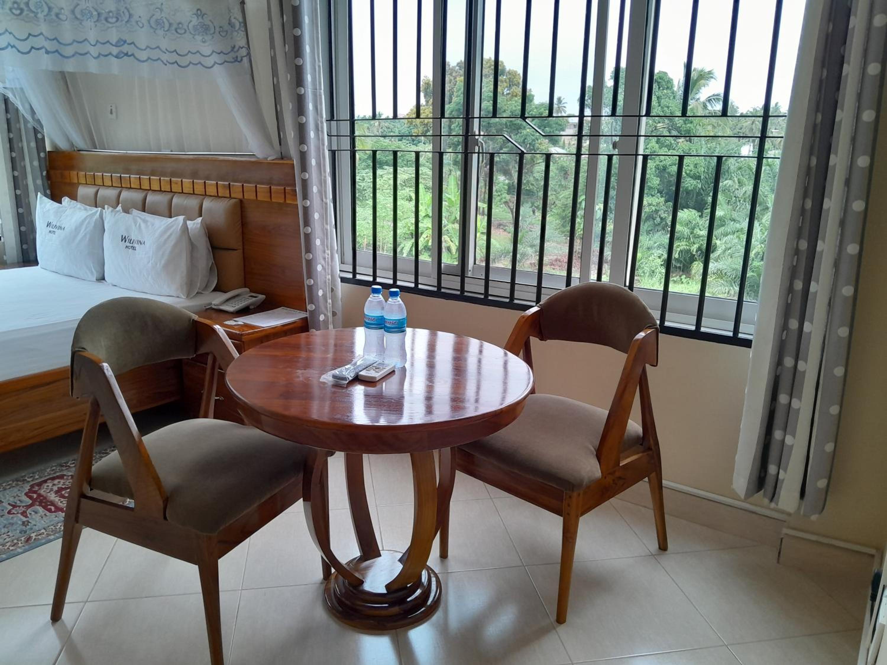 Standard Double Room - Photo 25