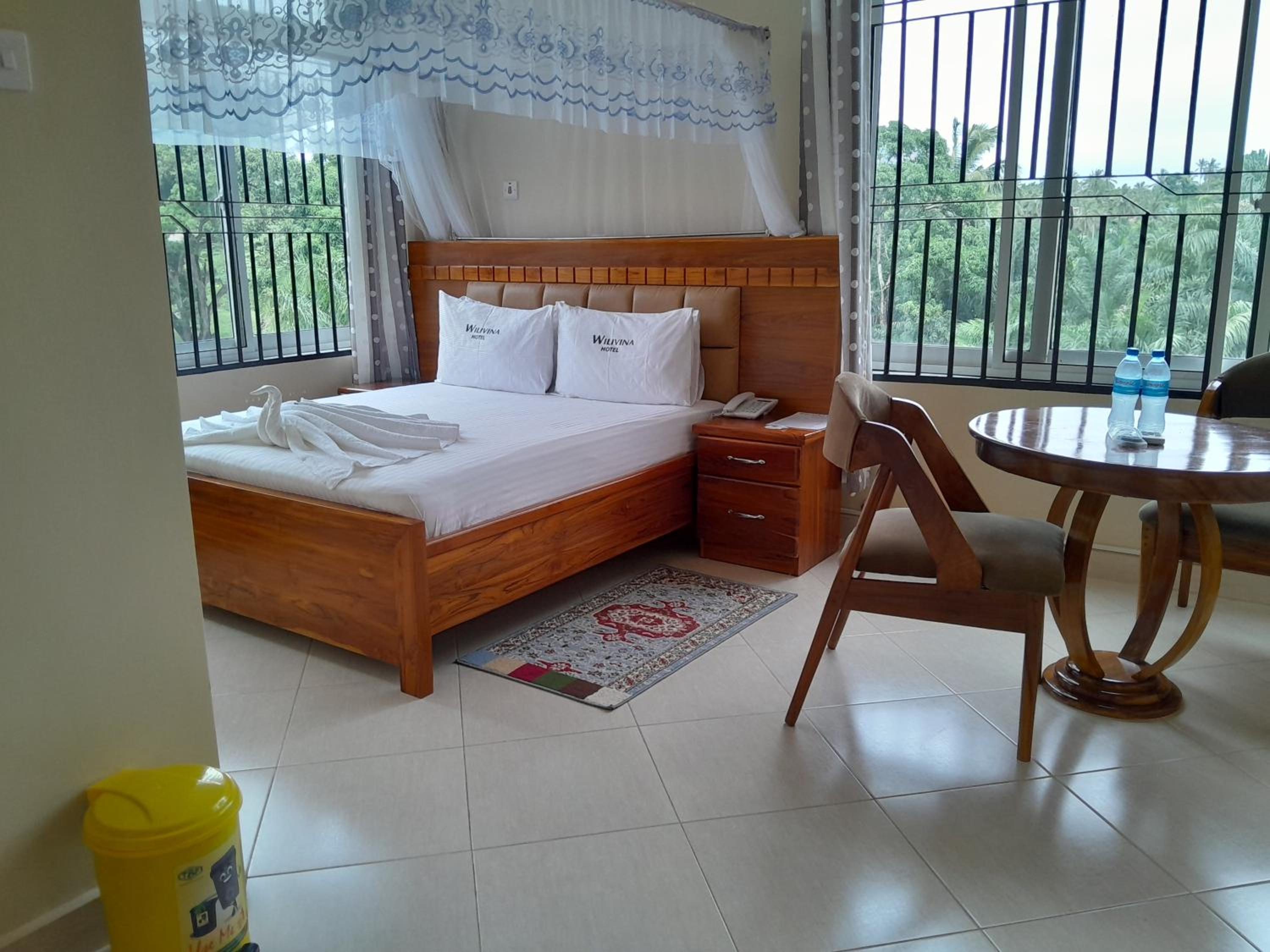 Standard Double Room - Photo 26