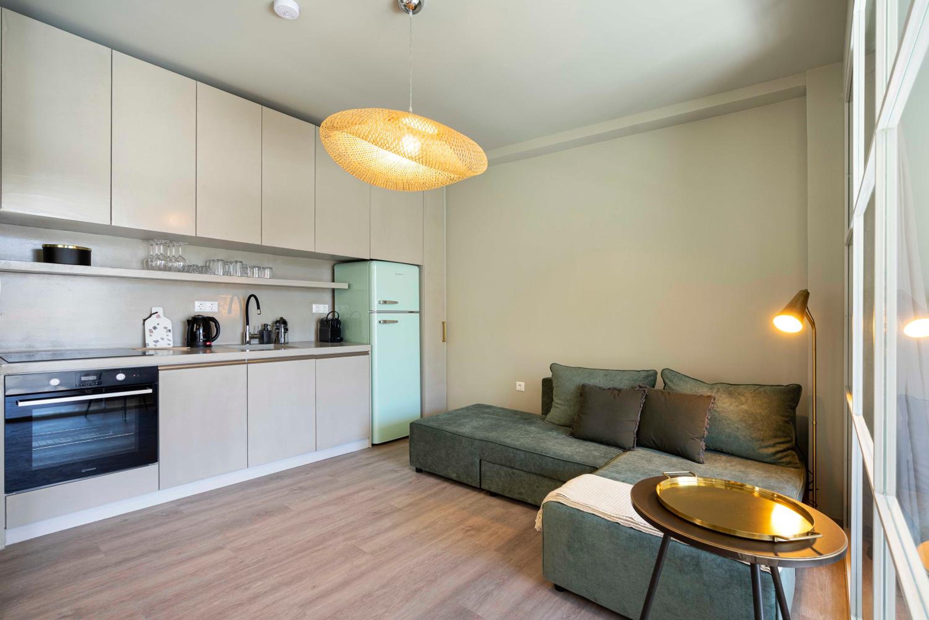 Apartment with Terrace photo 2