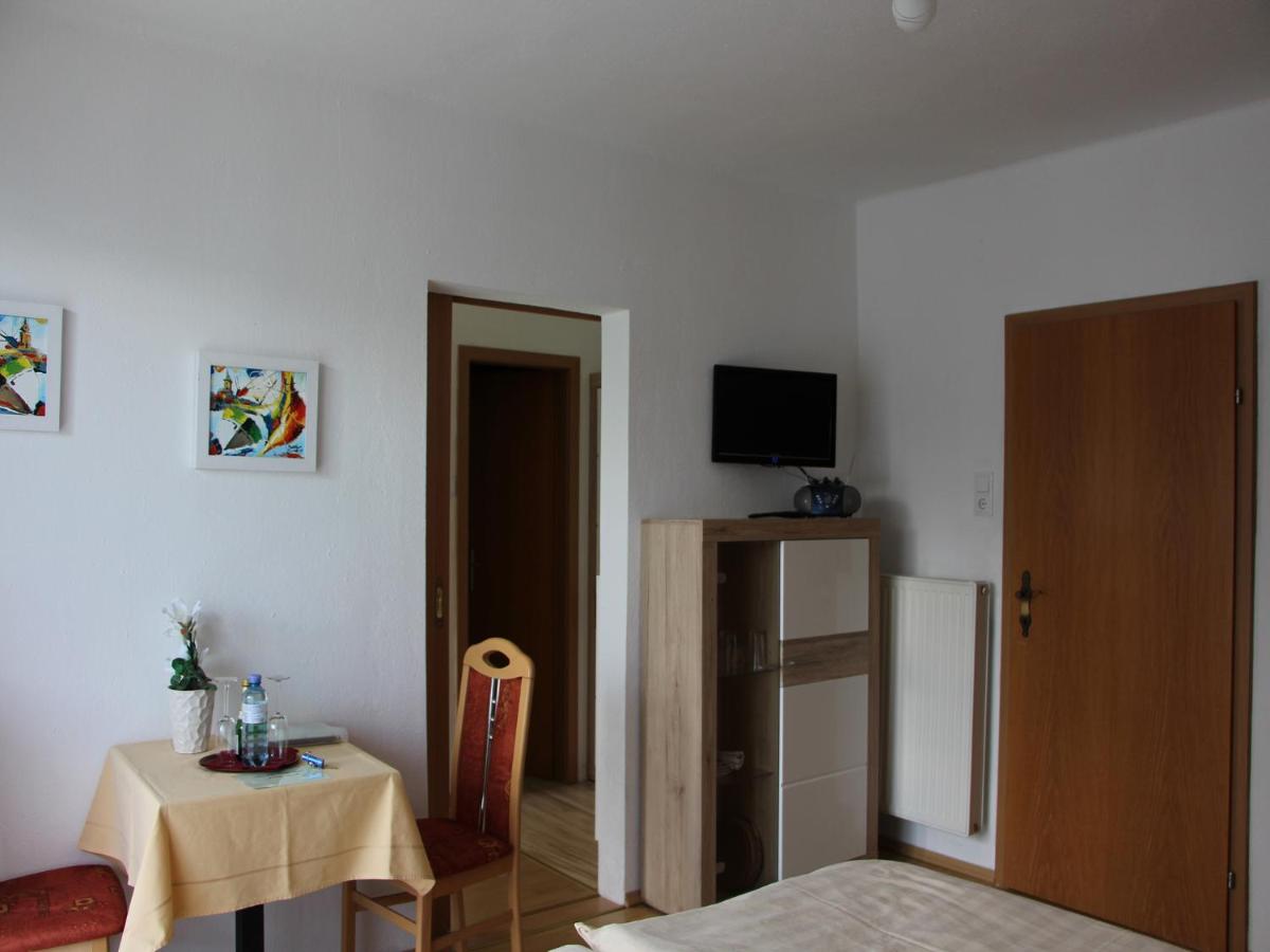 Family Room with Balcony photo 2