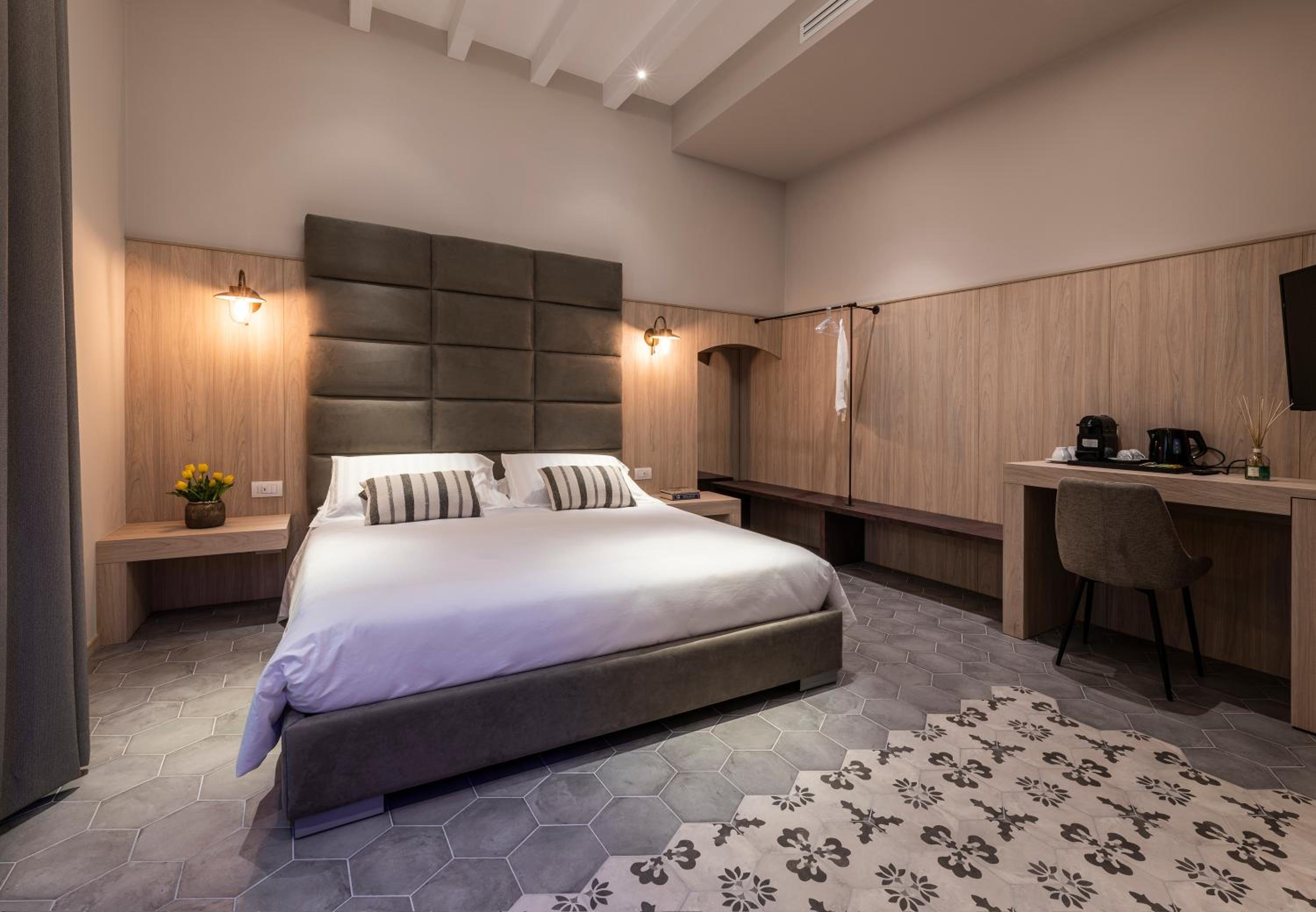Double Room photo 2