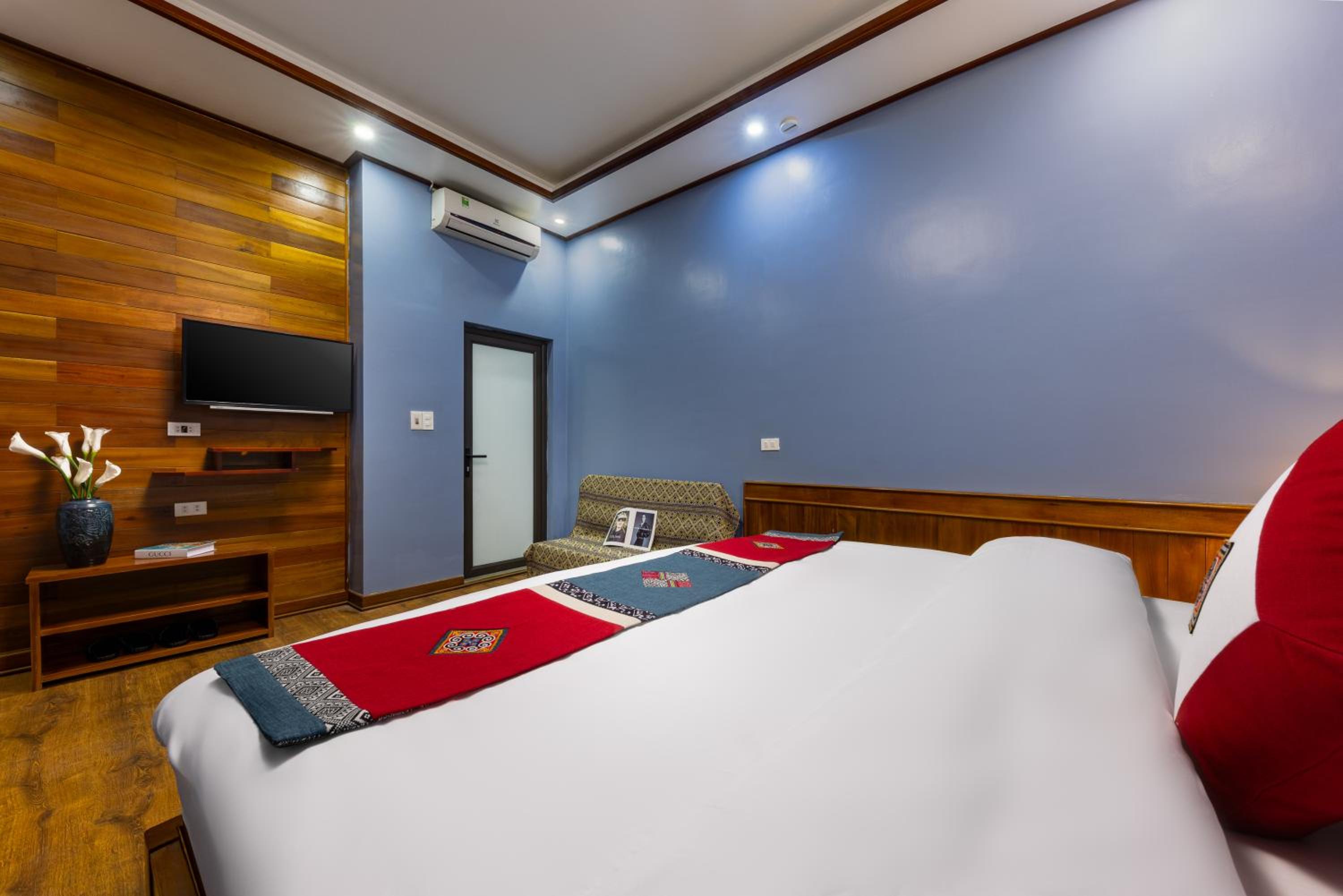 Standard Double Room photo 2