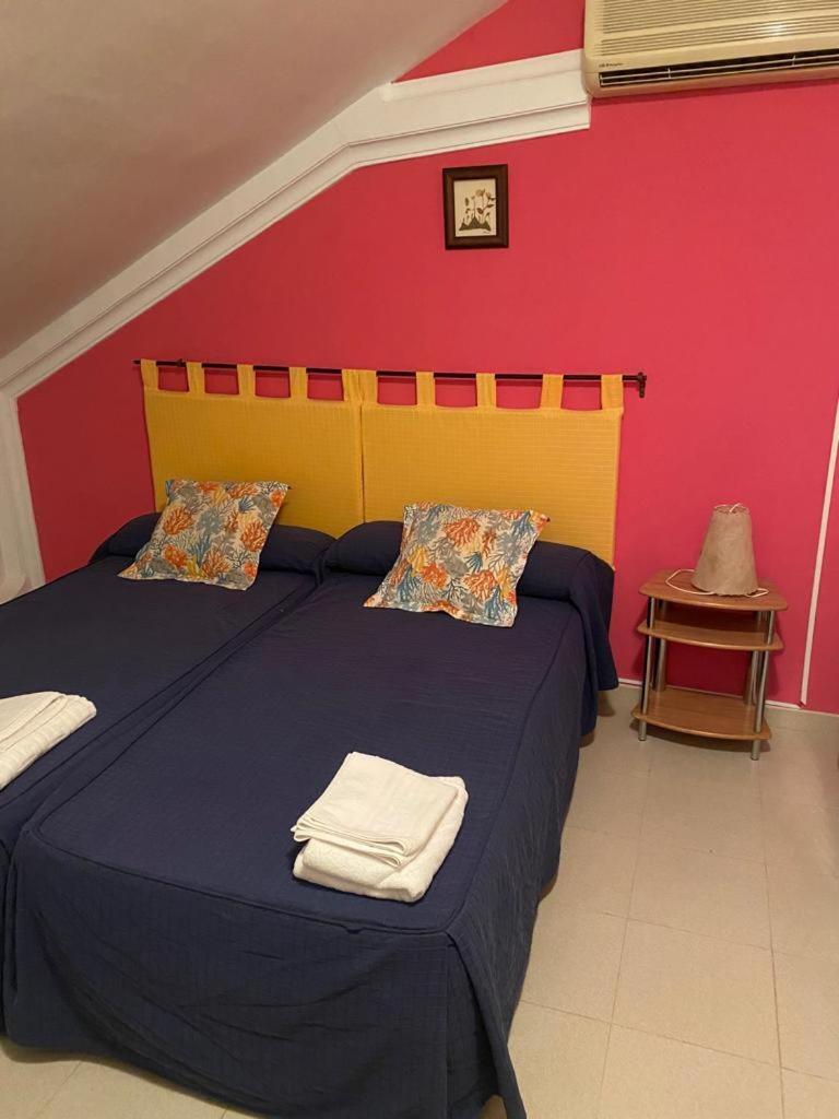 Standard Twin Room photo 2