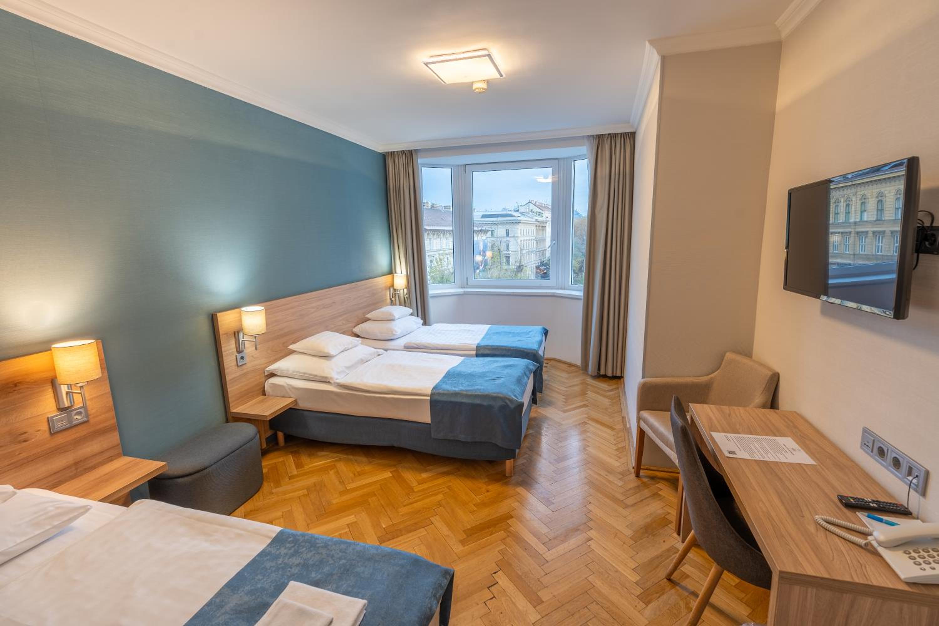 Comfort Triple Room - Photo 5