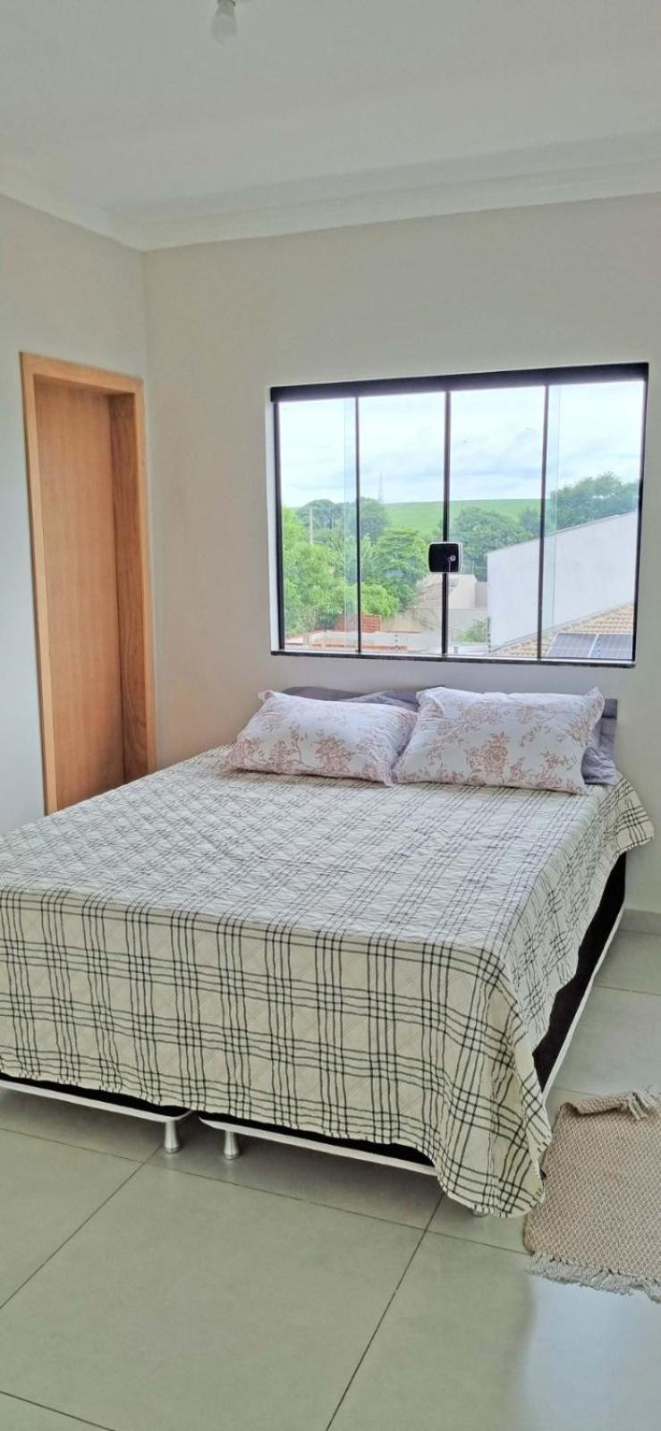 Three-Bedroom House photo 2