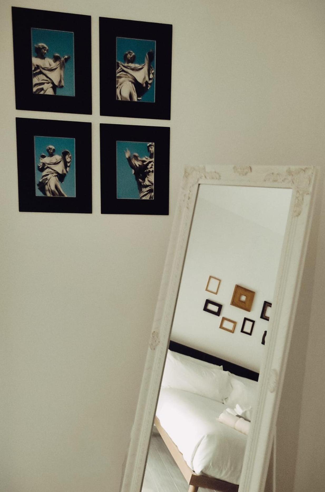 Double or Twin Room with Balcony photo 3