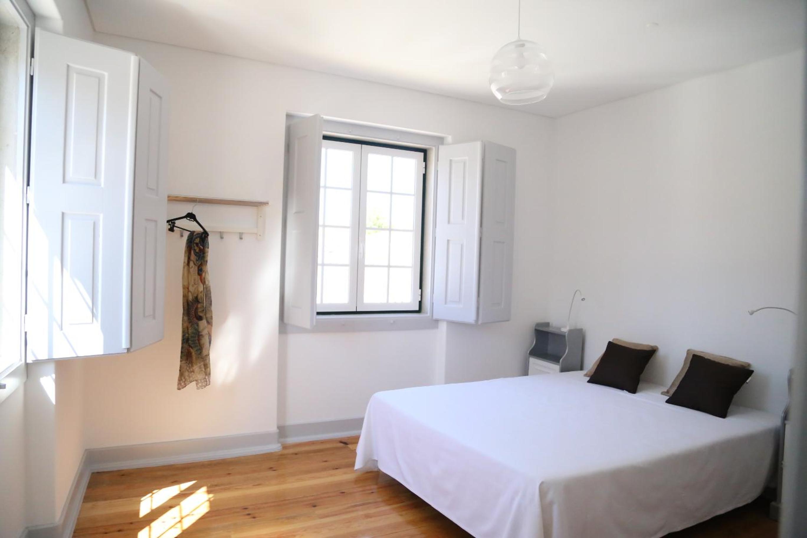 Deluxe Double Room with Private Bathroom photo 1