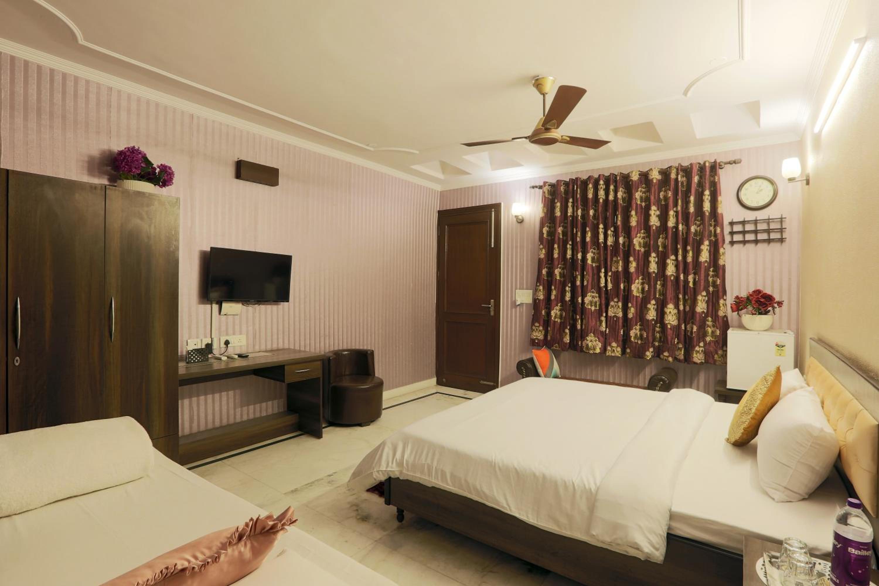 Suite photo 1