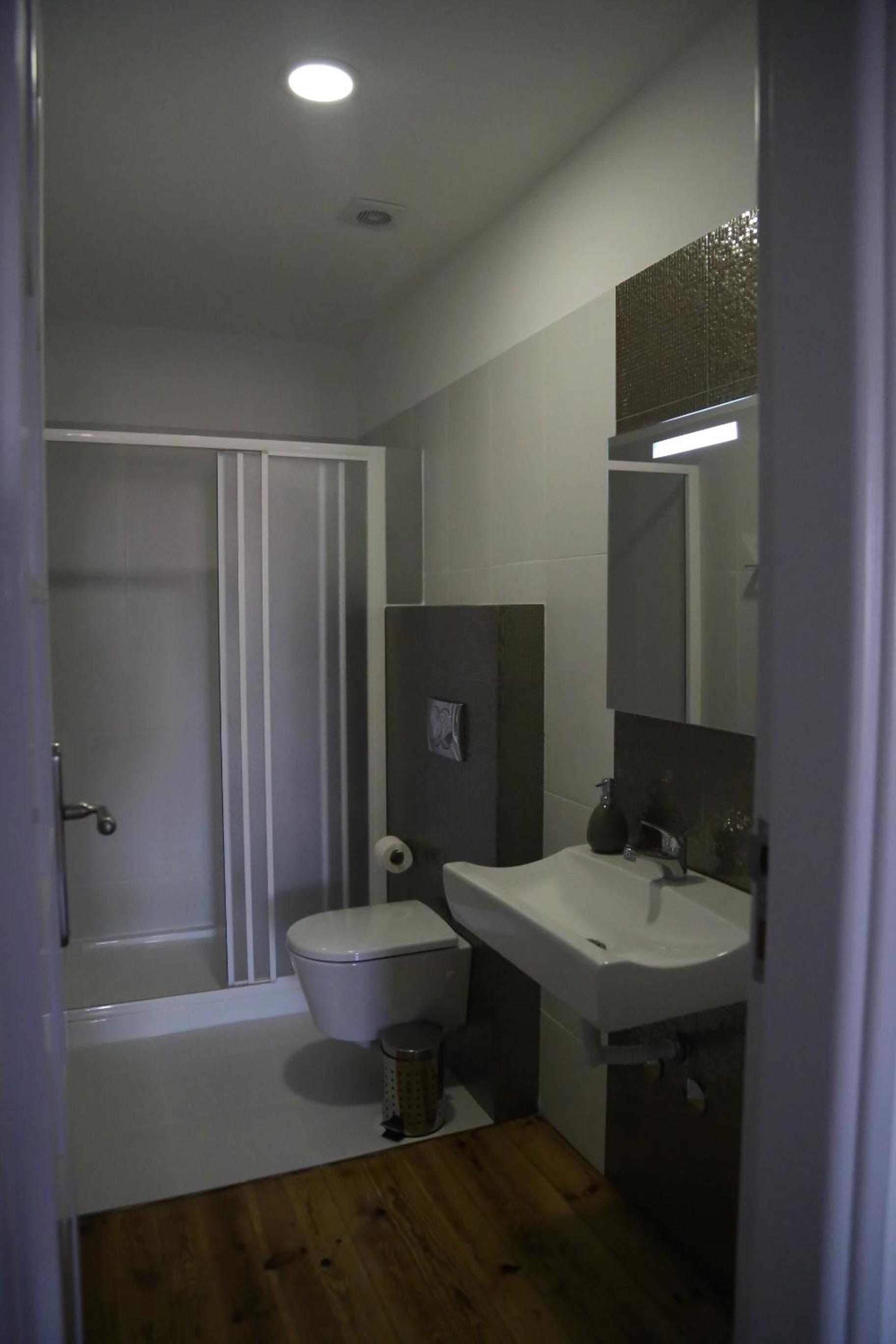 Quadruple Room - Photo 3