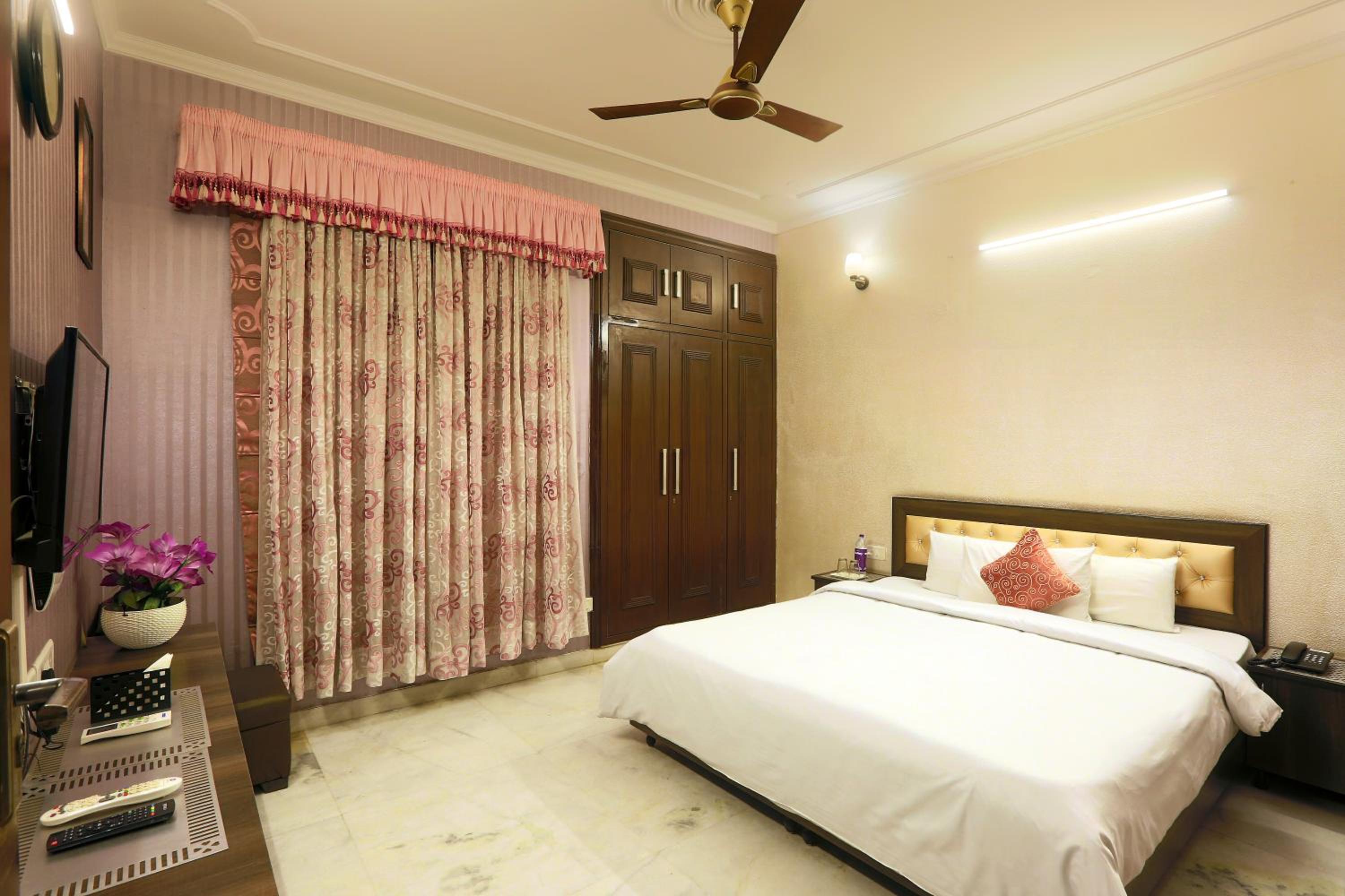 Deluxe Room photo 2