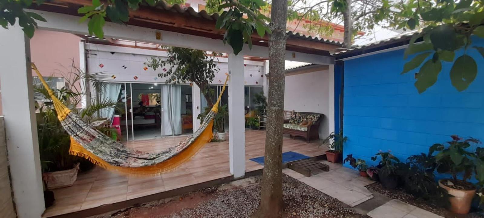 Three-Bedroom House photo 2