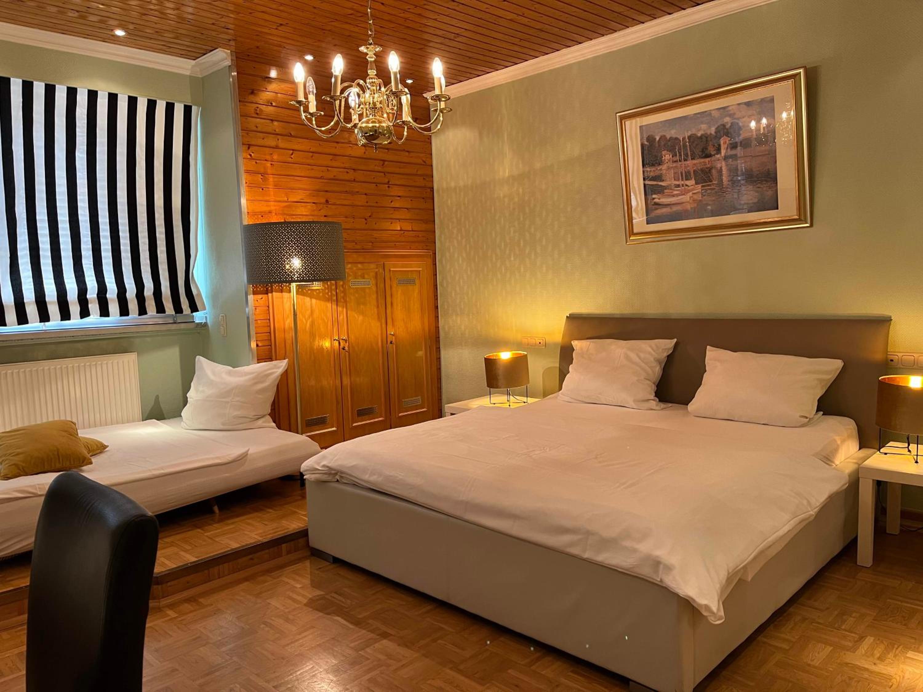 Triple Room with Private Bathroom