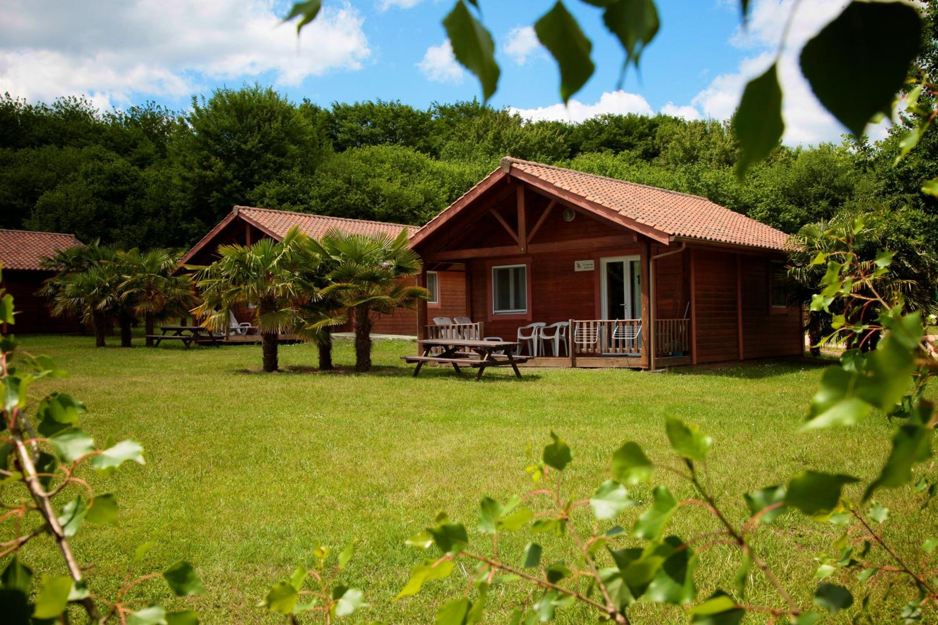 Comfort Two-Bedroom Chalet - Photo 3