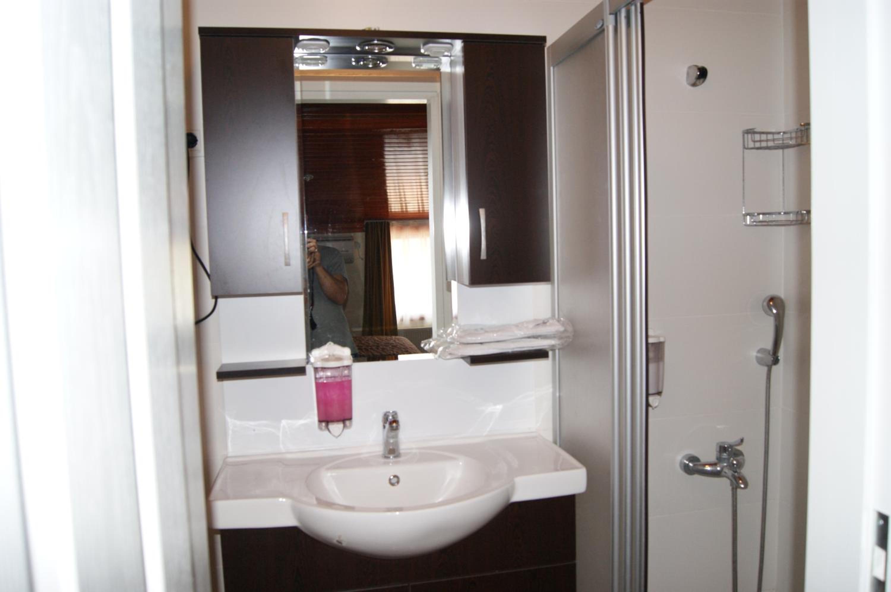 Standard Triple Room photo 2