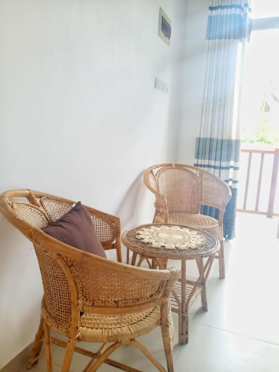 Deluxe Double Room with Balcony photo 2