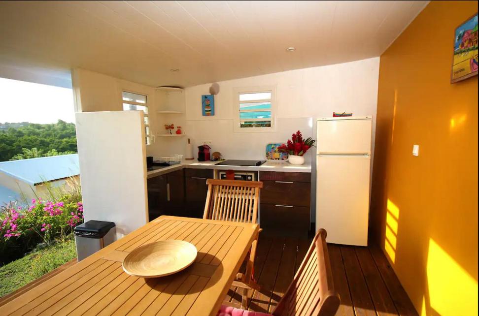 One-Bedroom House photo 2