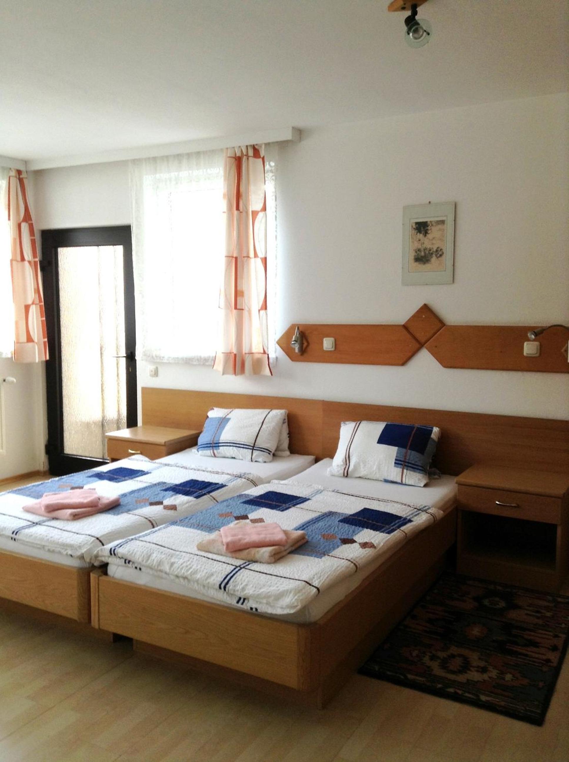 Two-Bedroom Apartment - Photo 1