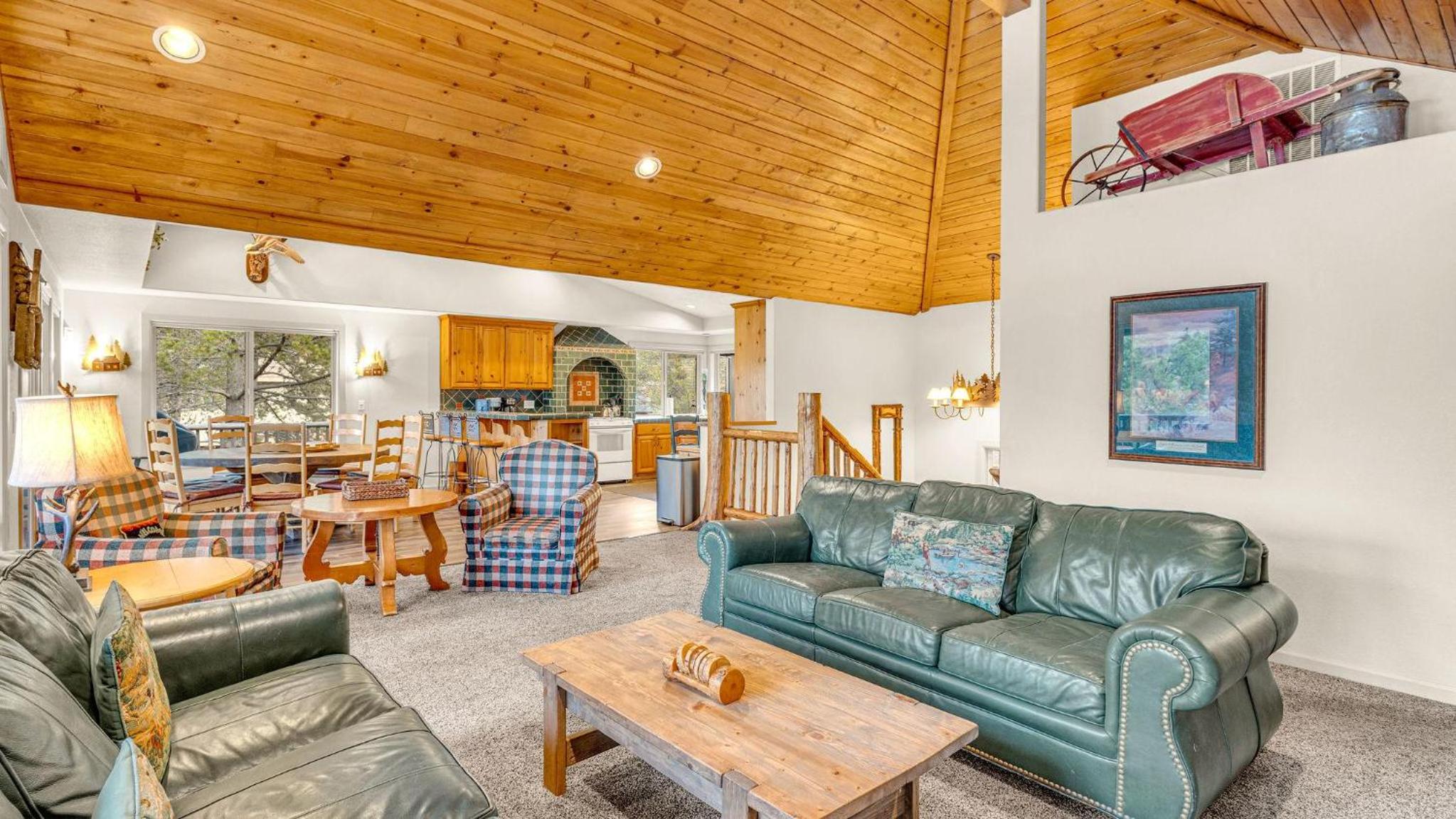 Five-Bedroom Holiday Home photo 1