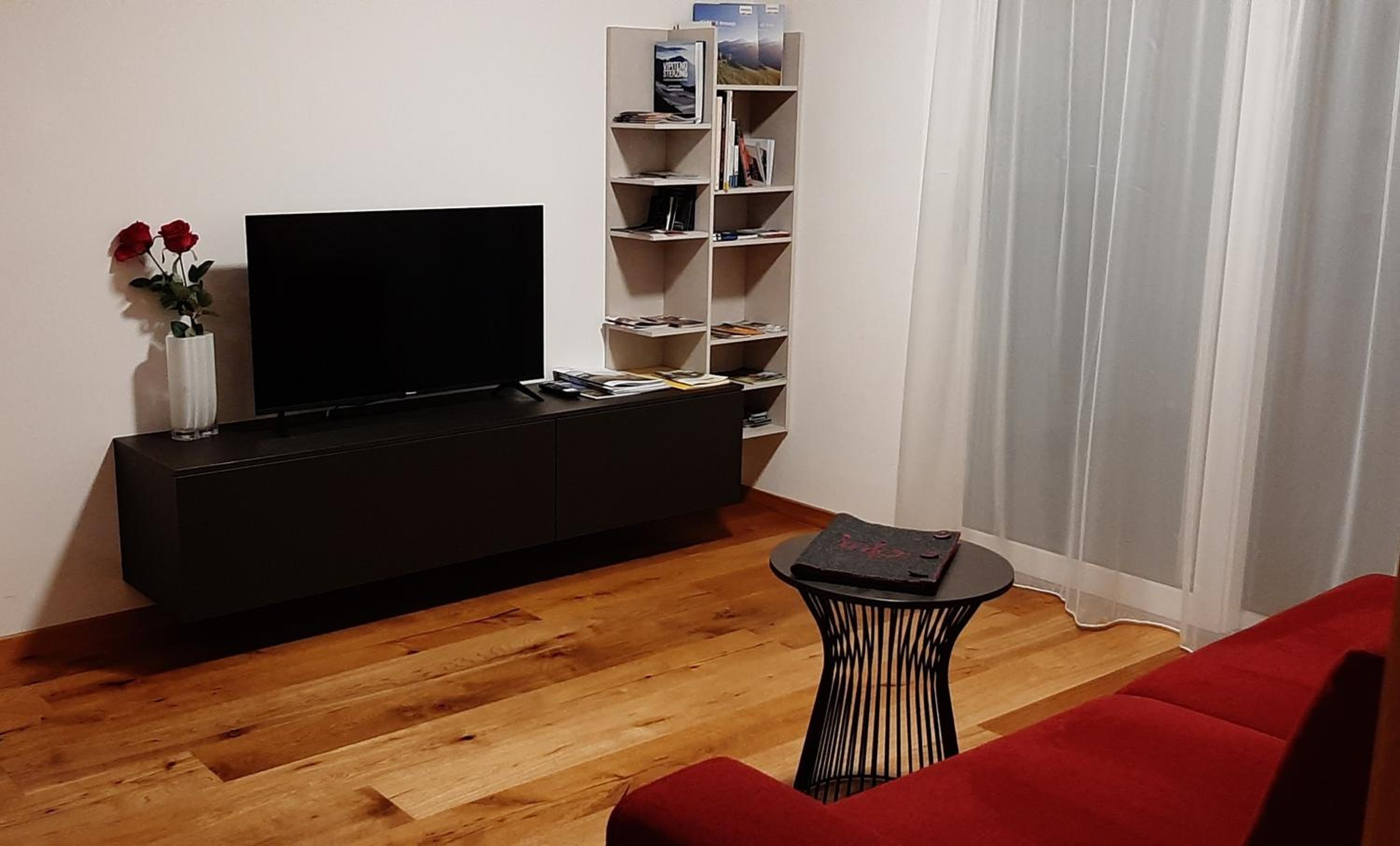 Apartment photo 3