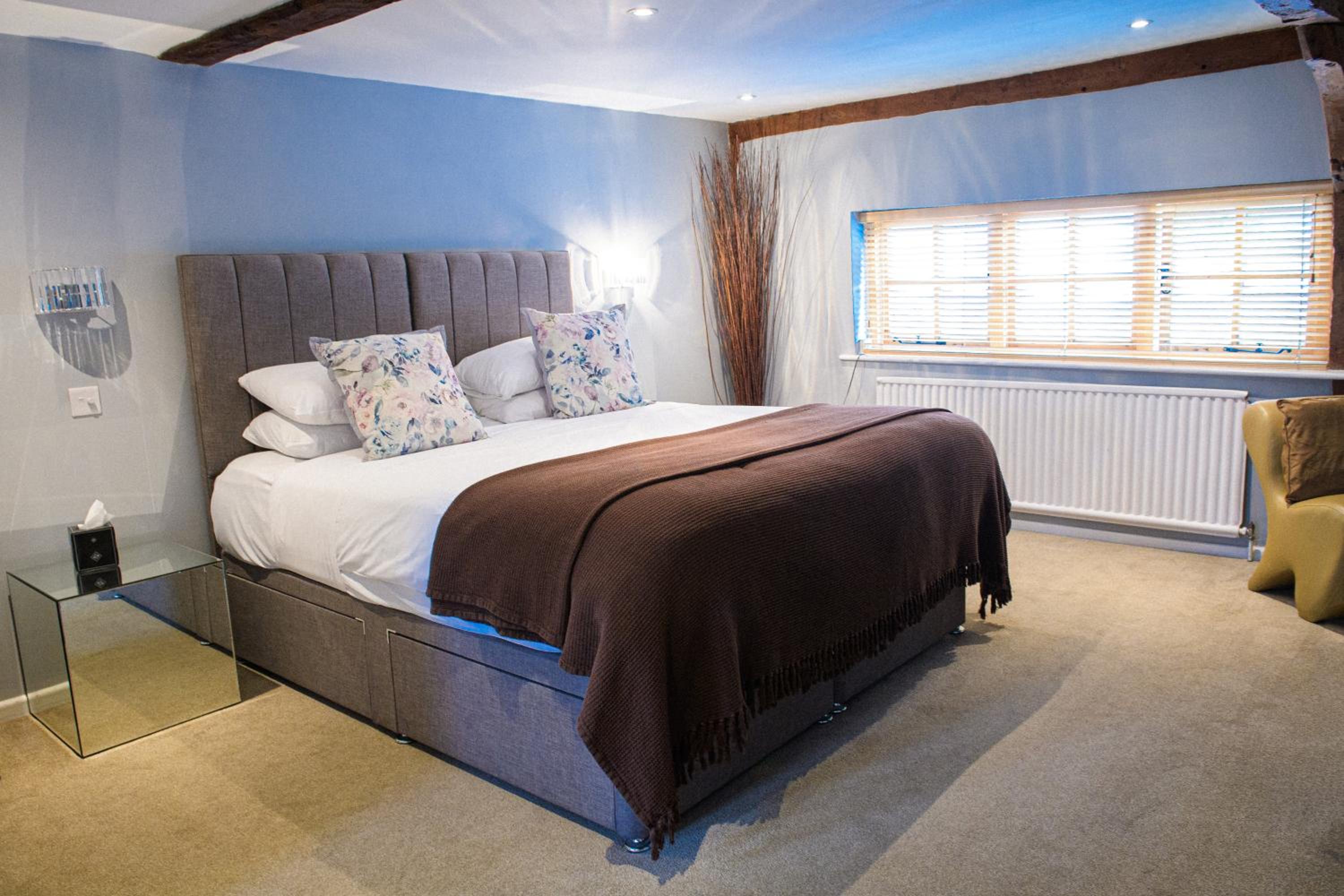 Deluxe Double Room with Shower photo 3