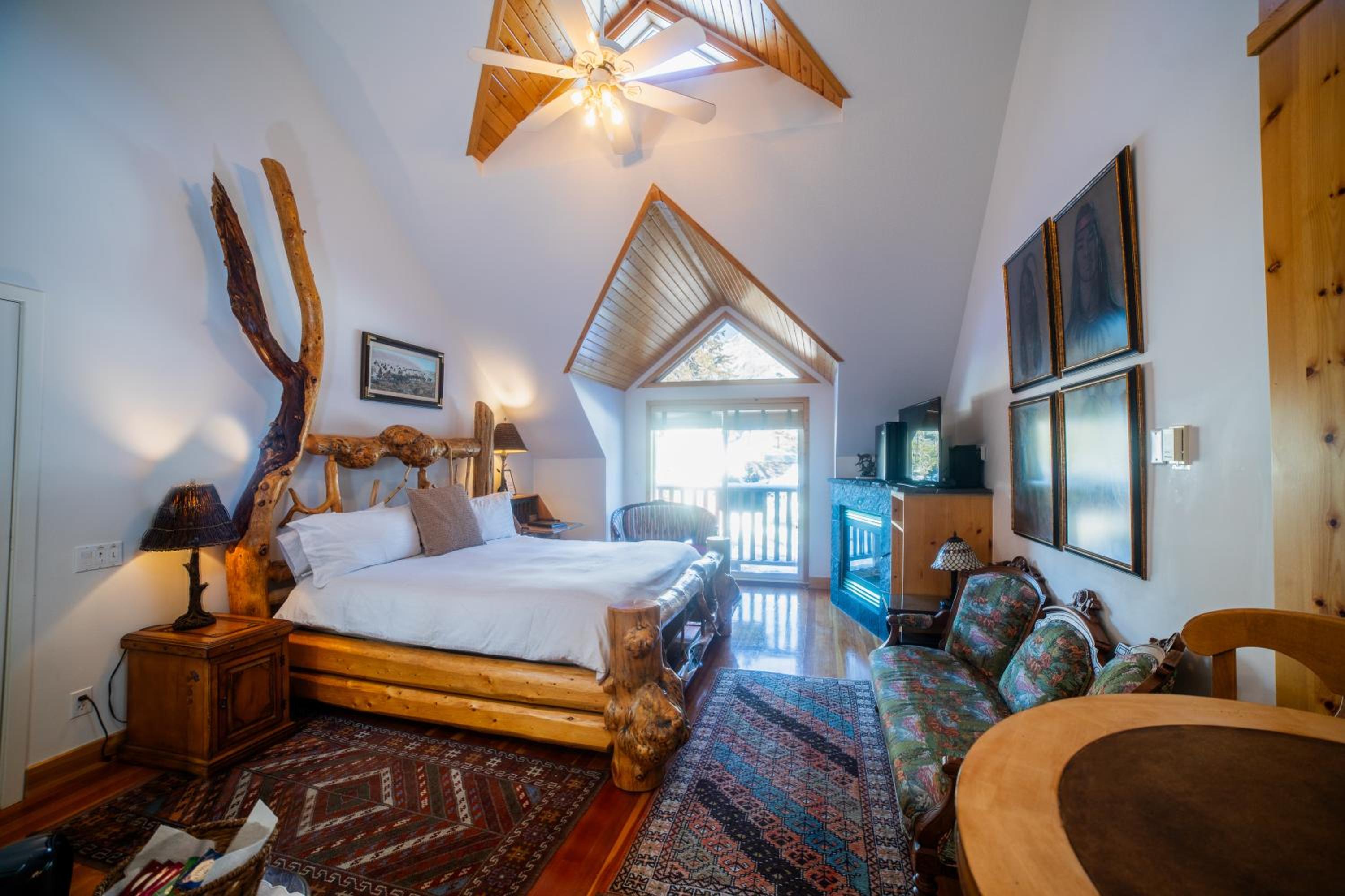 Superior King Room