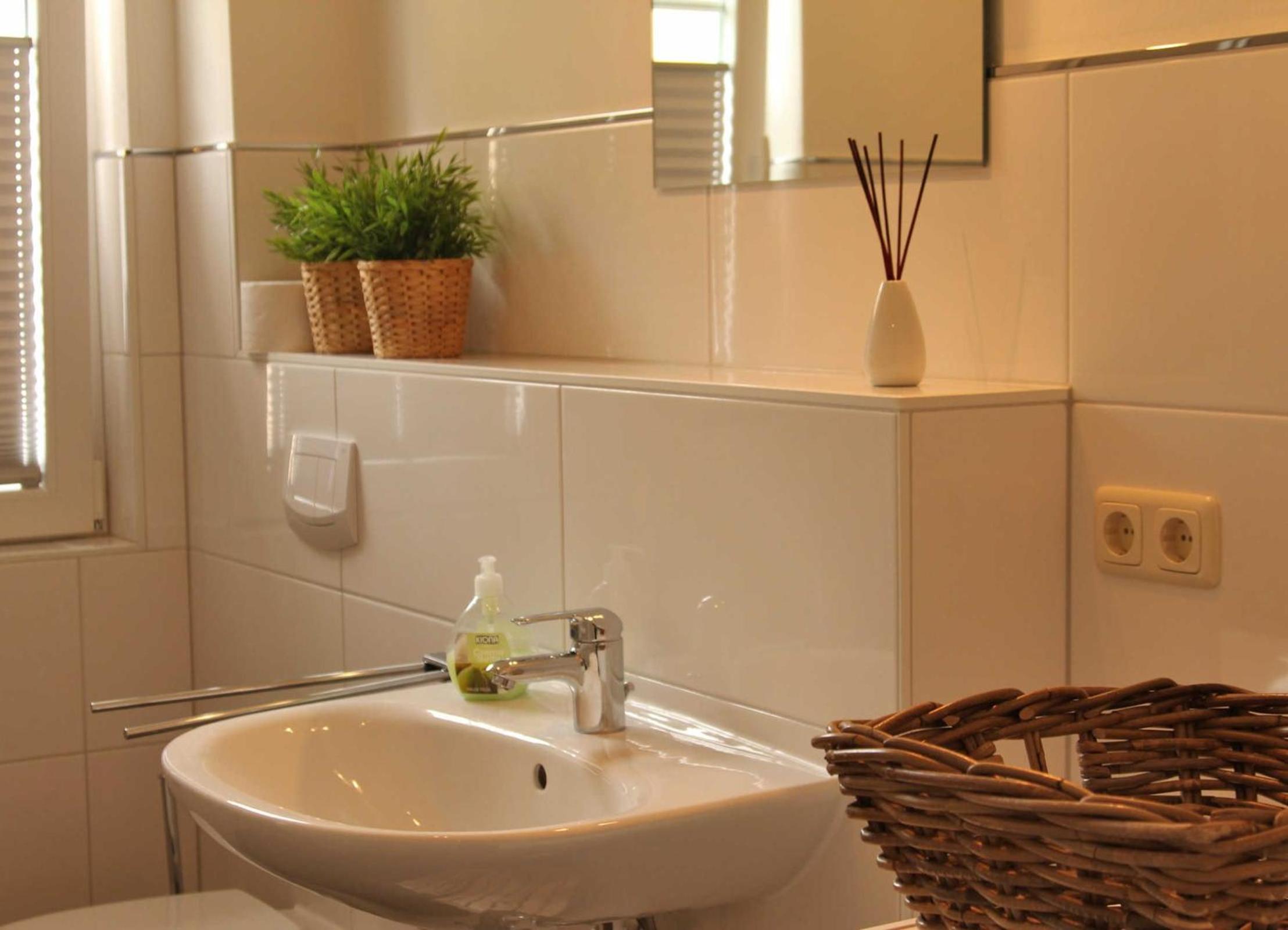 One-Bedroom Apartment with Terrace photo 2