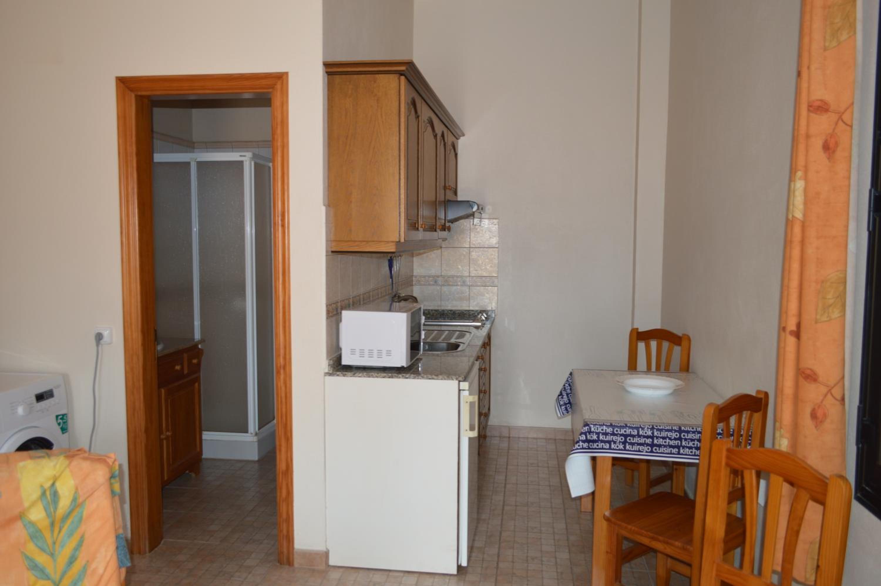 Apartment photo 2