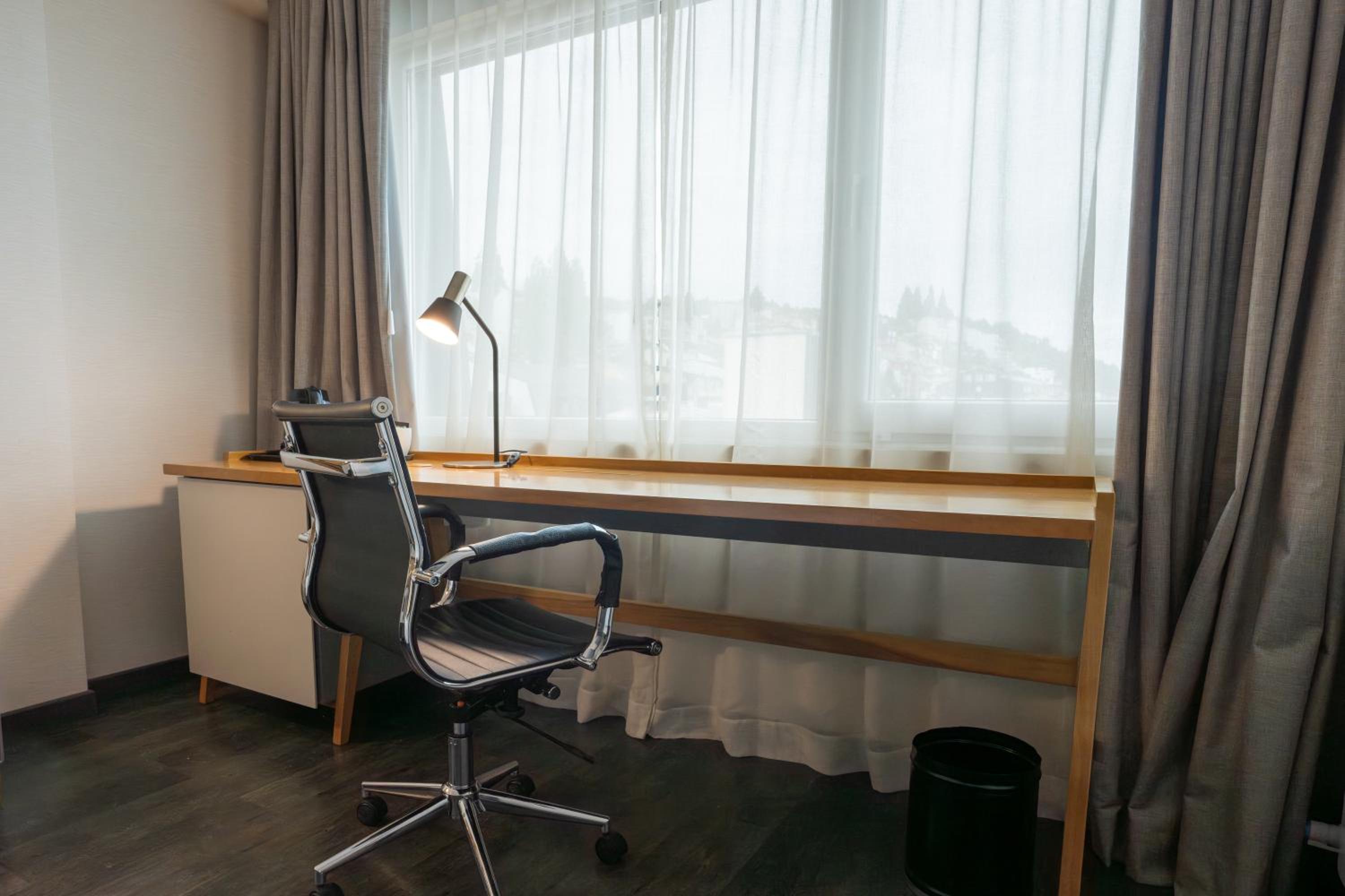 King Bed with City View