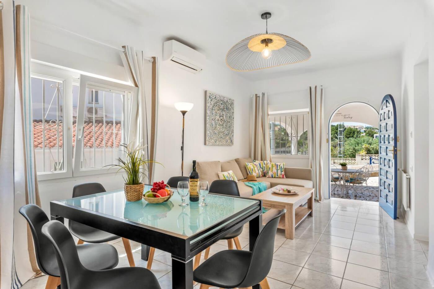 Villa con piscina privada